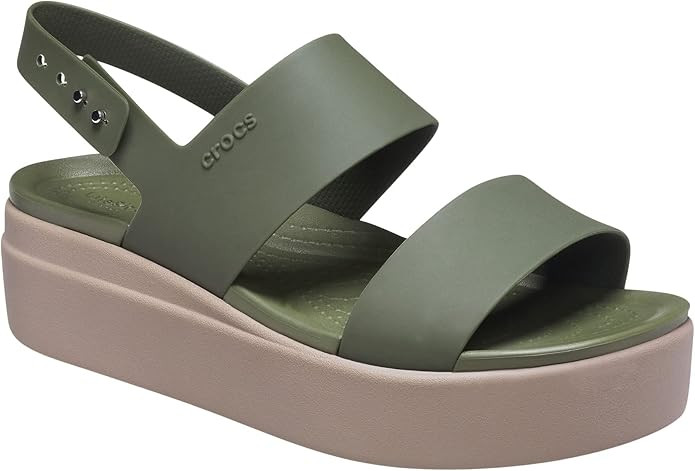 Crocs Women’s Brooklyn Low Wedges, Platform Sandals | Amazon (US)
