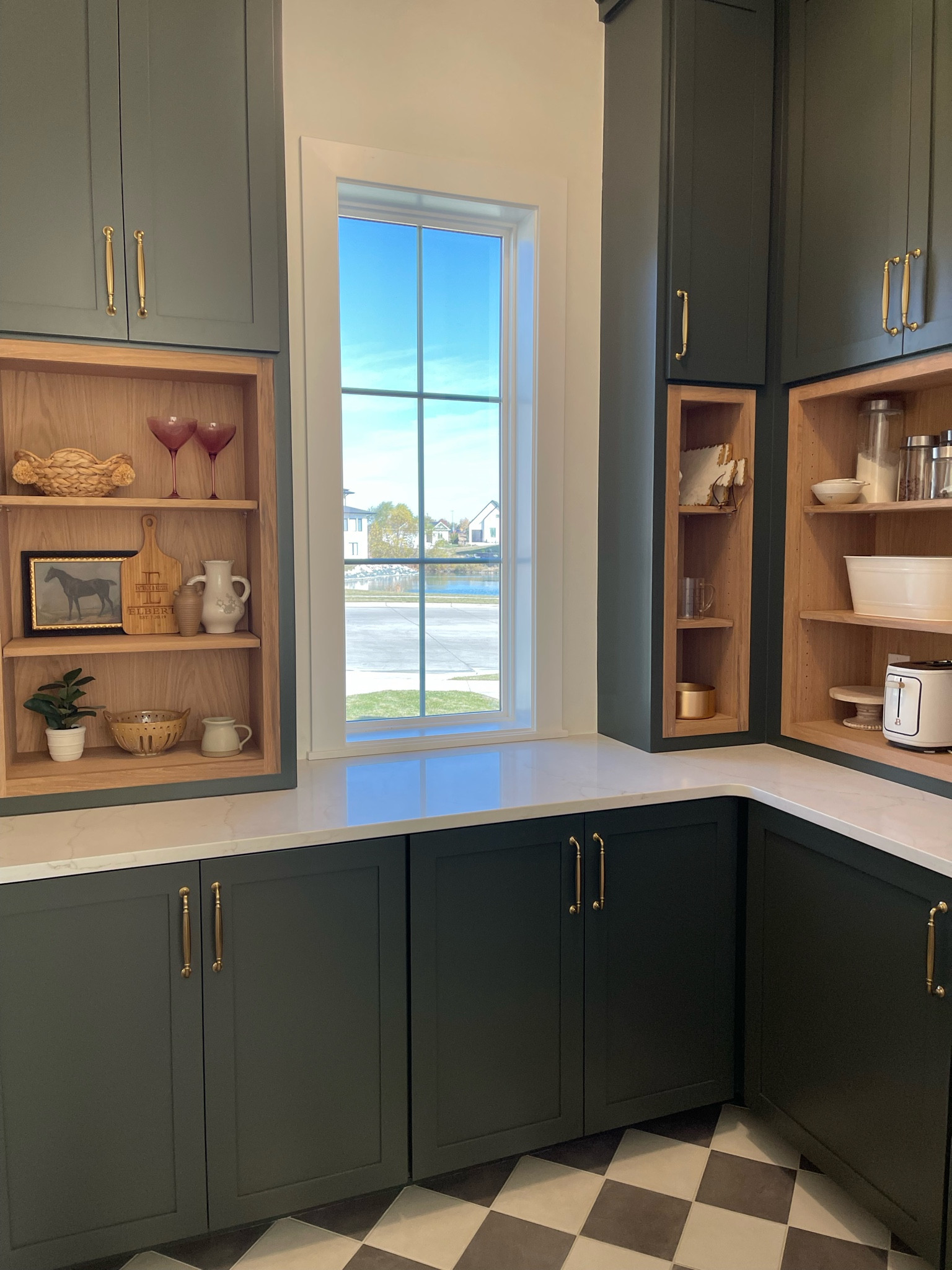 Green Walk in Pantry Ideas // Custom Home Build // Honey Bronze Top Knob Handles // Cabinet Hardware // Husk Homes
Paint Color: Ripe Olive, Benjamin Moore
Tile: The Tile Shop 8x8 Chalk White, Chalk Gray 


#LTKHome