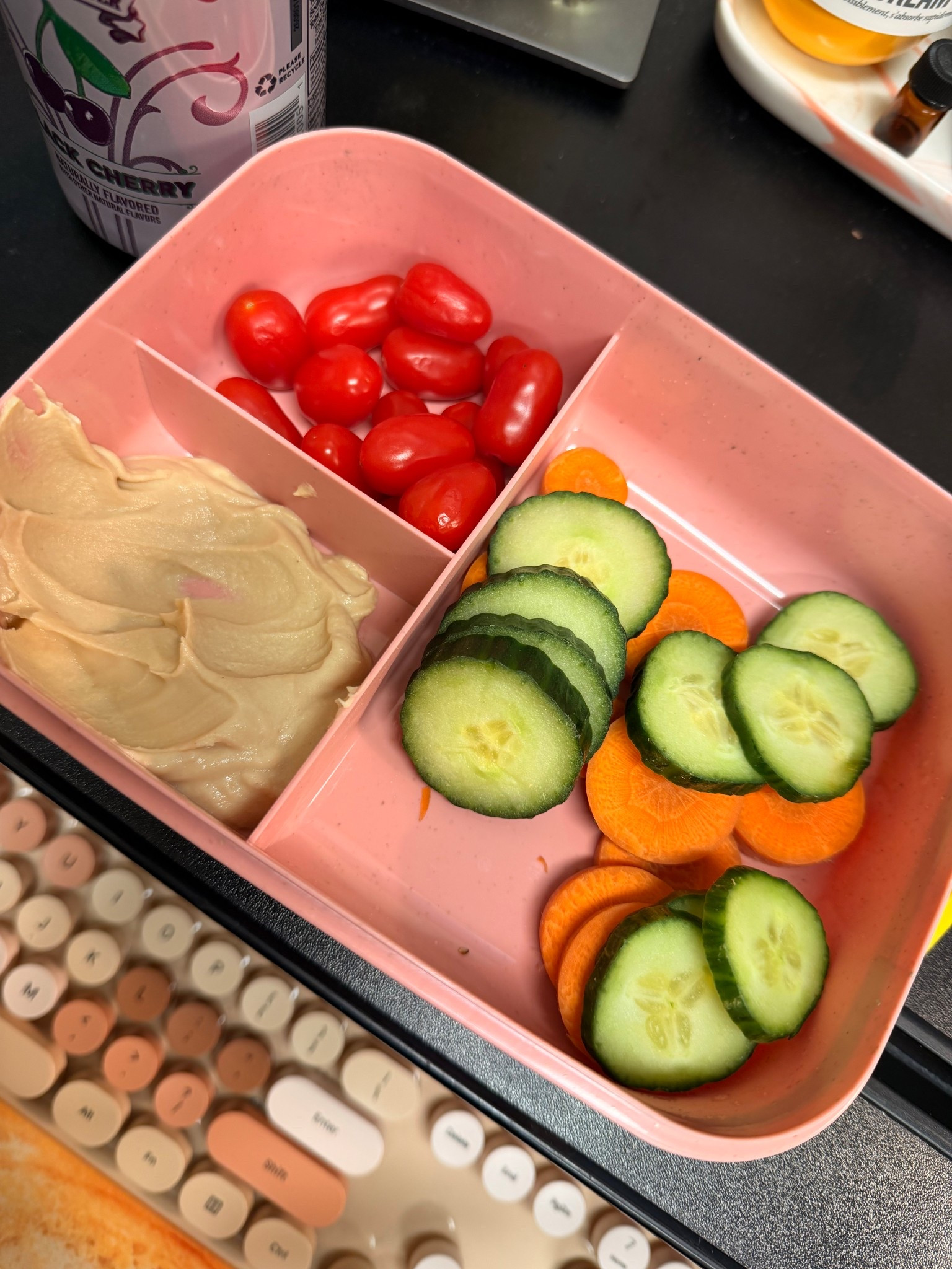 Bento box ftw! & loving this wireless keyboard for the office! 

#LTKfoodie #LTKWorkwear #LTKfitnessgoals