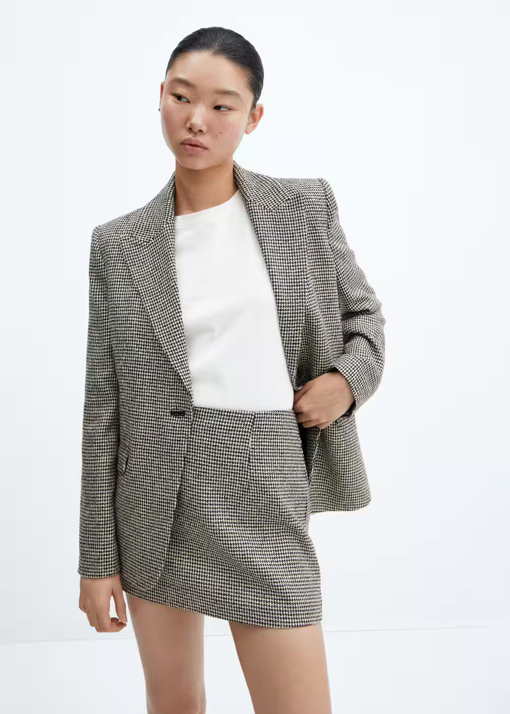 Houndstooth straight mini-skirt -  Women | Mango USA | MANGO (US)
