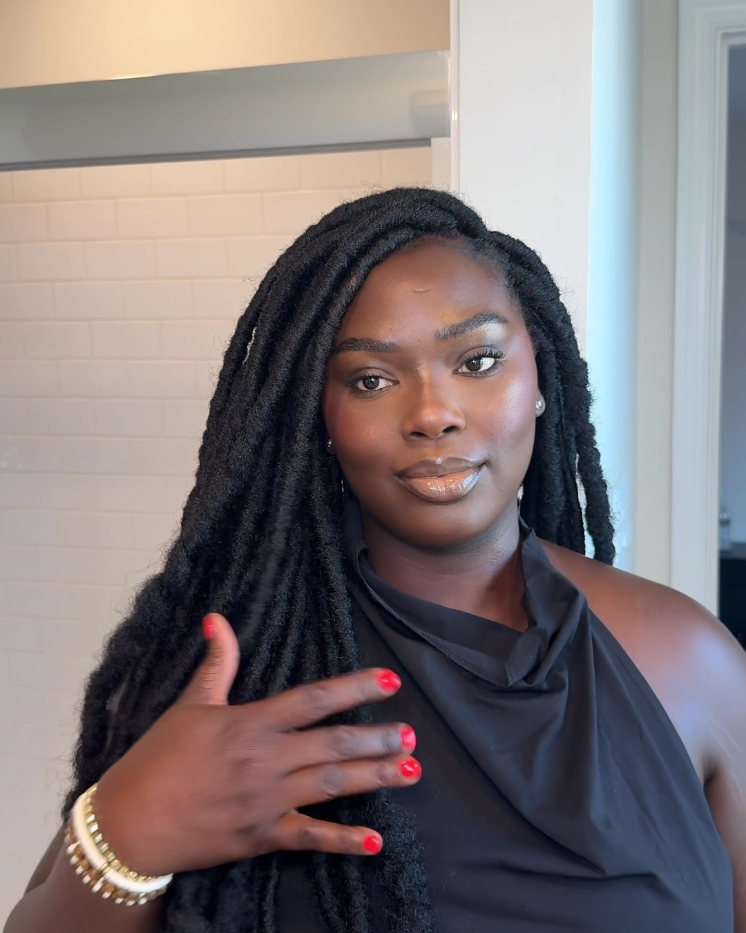 My favorite protective style for the busy seasons! Locs using extensions! 