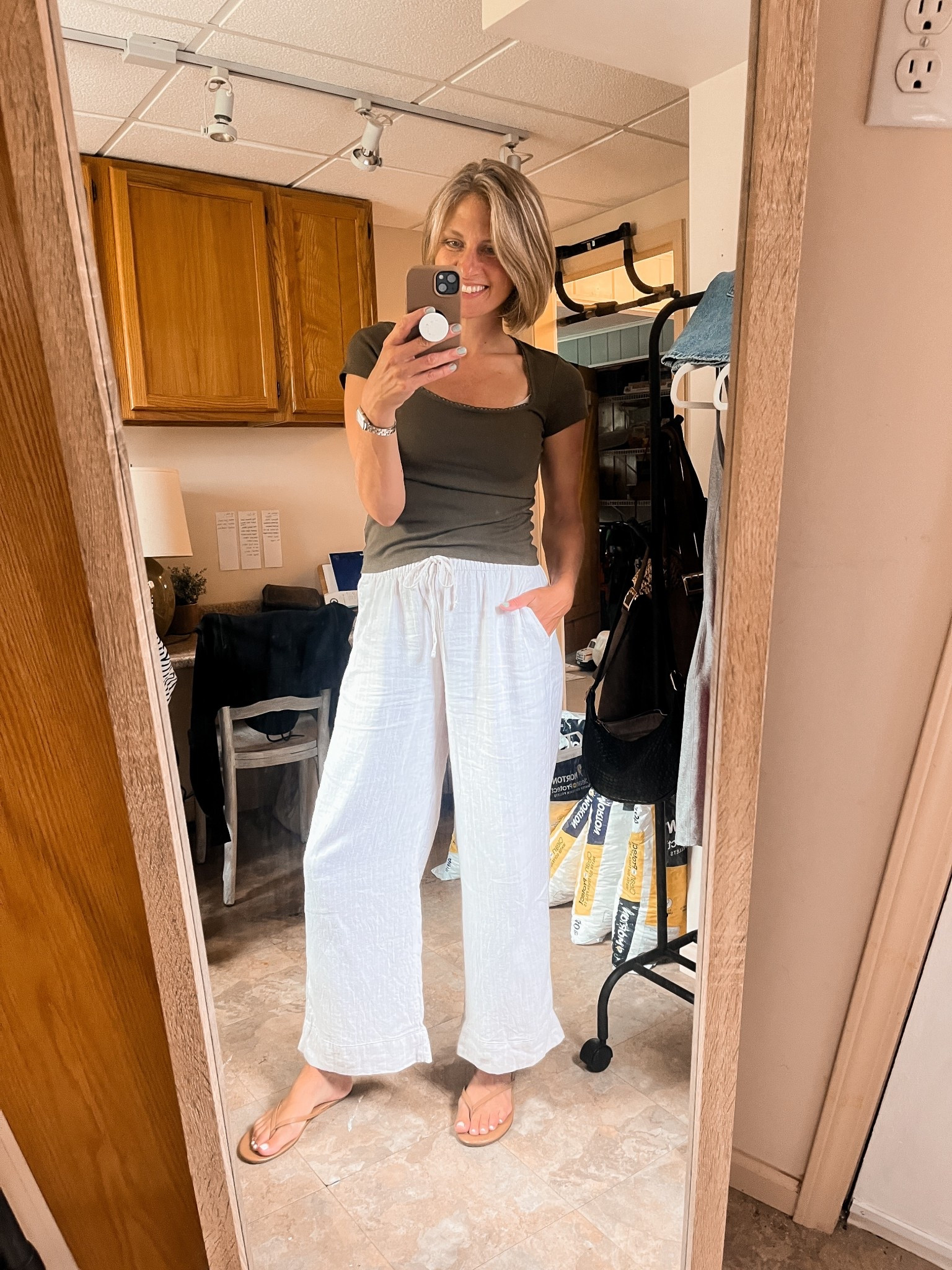 Church outfit! True medium on top, size down a size in these linen blend pants (I’m in a small). True 9 sandals. This color combo isn’t available anymore but the pants are fully stocked in a blue color and this top comes in lots of colors!