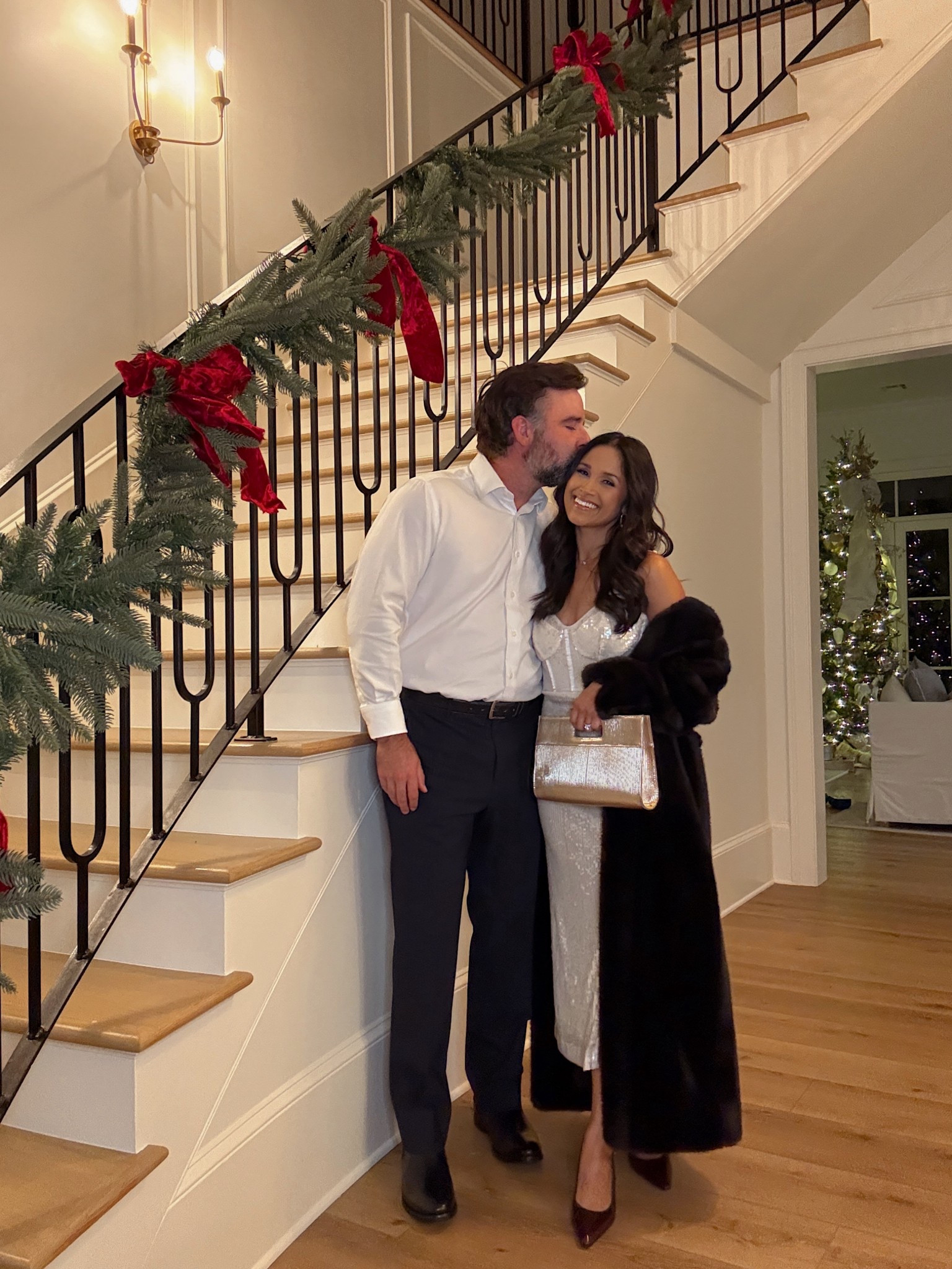 How gorgeous is this holiday party dress by @astrthelabel! Wearing sz S! Take 15% OFF with code: HAUTE15
Also, I’m obsessed with this faux fur from @tuckernuck! Wearing size XS


#LTKHoliday #LTKPetite