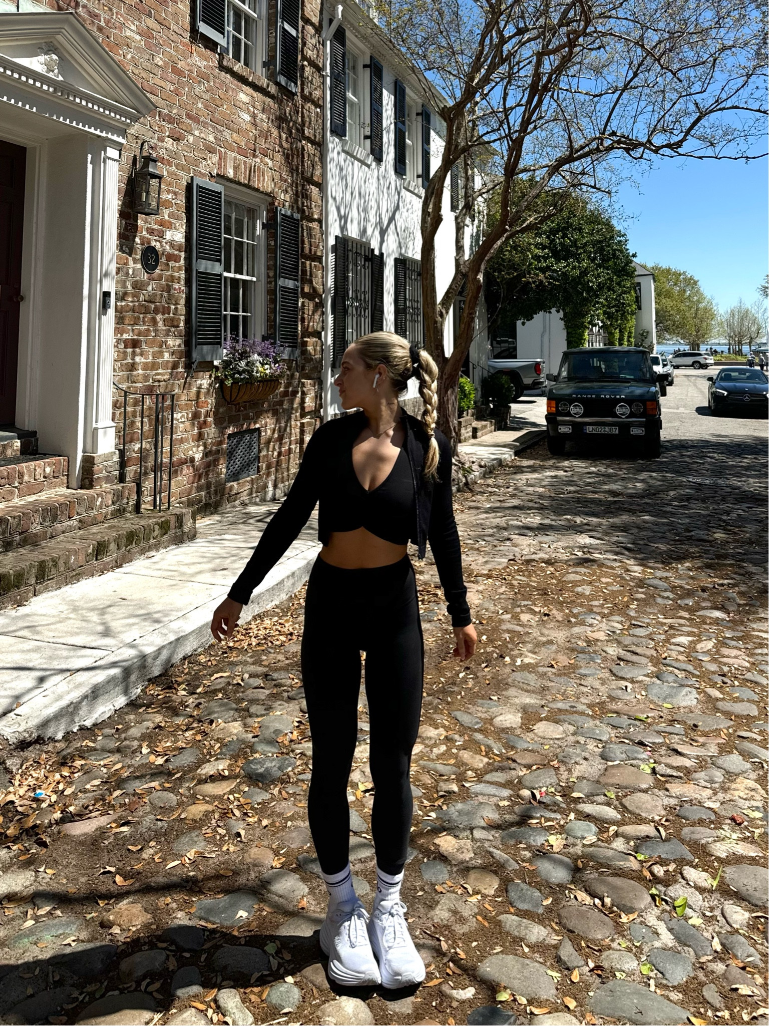 hot girl walk fit 

#LTKfitness #LTKActive