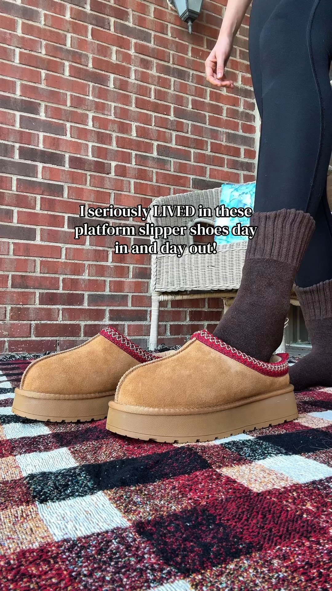 I am IN LOVE with these fall slipper shoes | Slip on suede fall shoes

#LTKootd
