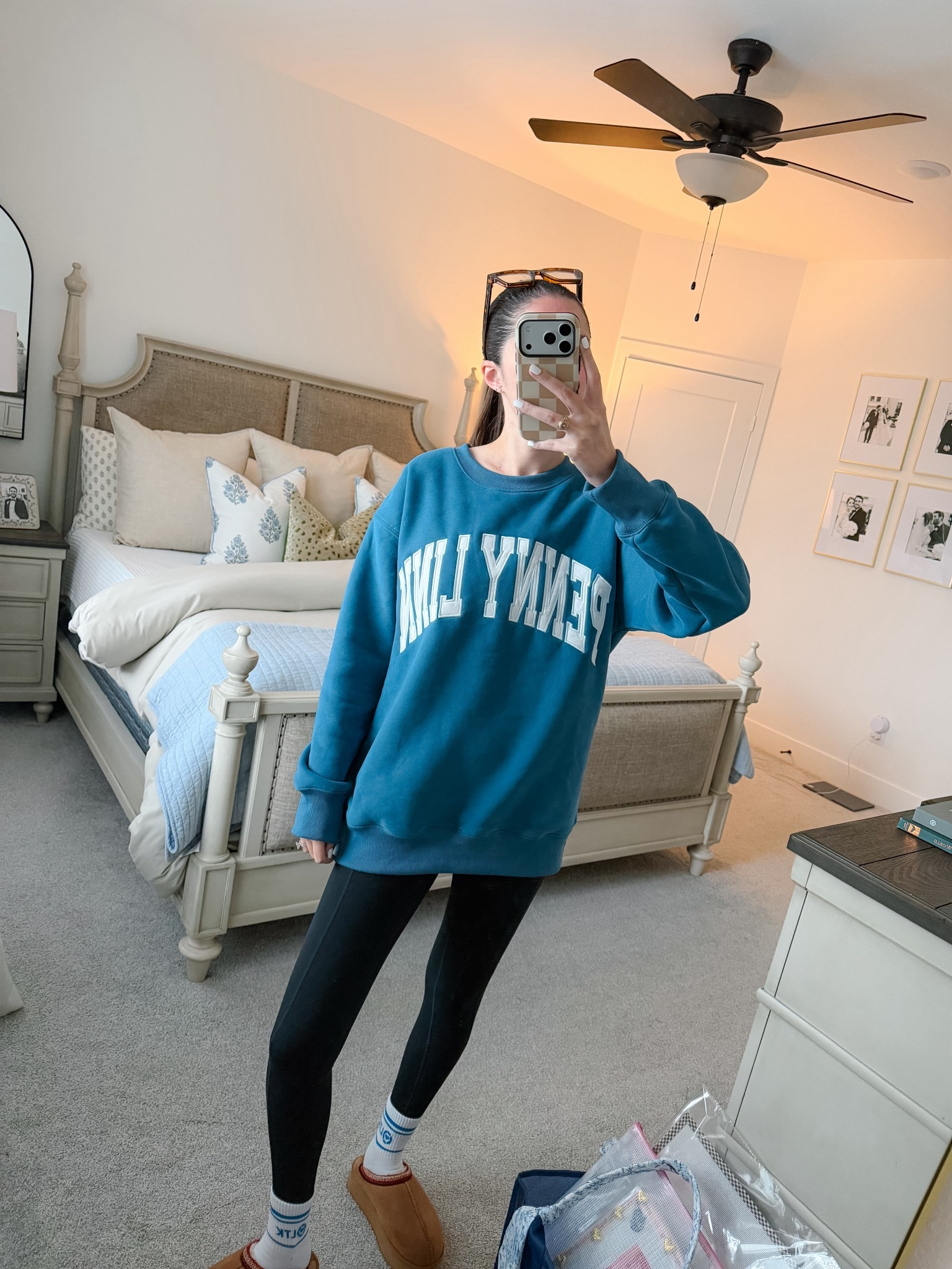 fav new sweatshirt from @Penny Linn 🩵

#LTKootd