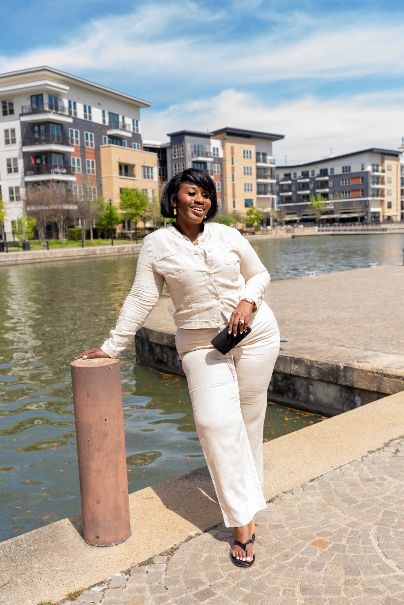 Soft neutrals, warm sun, and a look that does all the talking 🤍✨
Spring just hits different when you step out in pieces that feel as good as they look.

This set from @tommybahama is giving easy, elevated, and ready for wherever the day takes me — from a little stroll by the water to soaking up the sunshine 🌿☀️

Because let’s be real… we’re not doing complicated this season, we’re doing chic without trying 💁🏾‍♀️

Tap in and tell me—are you a neutral girl this spring or we adding color? 👀👇🏾

#TommyBahama #SpringStyle #EffortlessStyle #NeutralAesthetic #LuxuryLifestyle #SpringOutfits #StyleInspo #BlackGirlLuxury #DFWStyle #LifestyleCreator

#LTKootd #LTKMidsize #LTKSeasonal