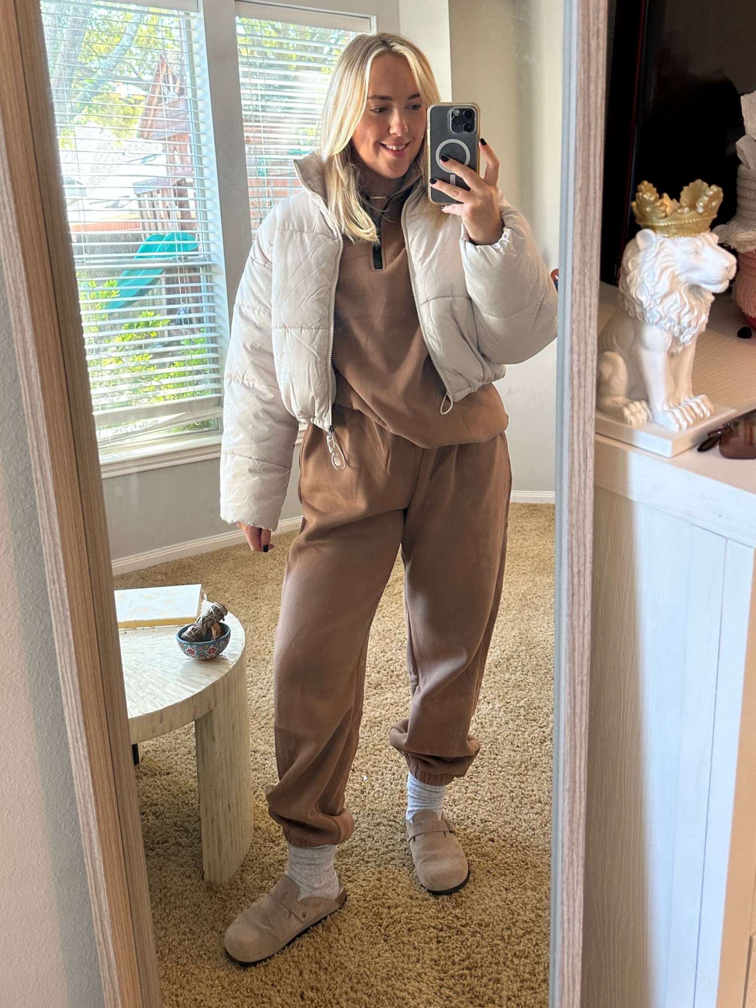 Amazon sweat suit and H&M puffer, size Medium 

#LTKfindsunder50 #LTKGiftGuide #LTKSeasonal