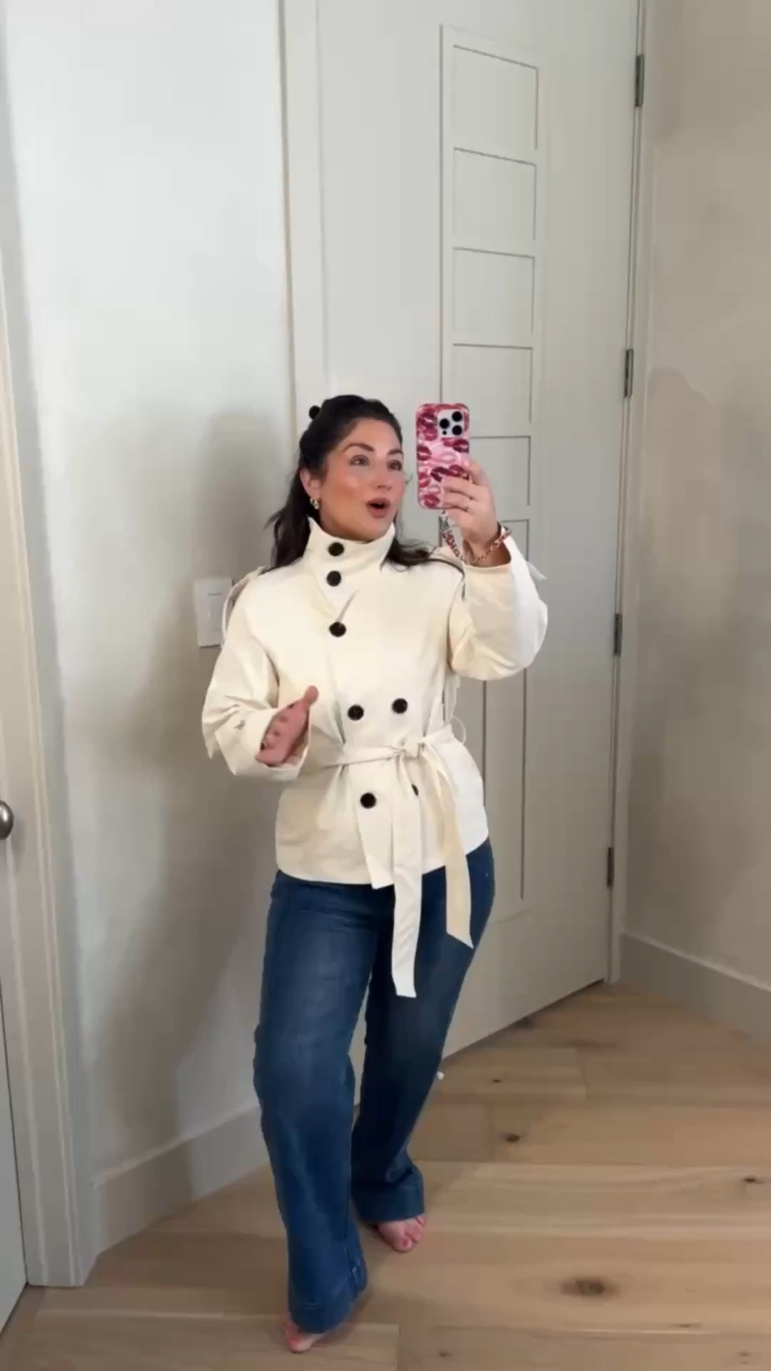 LOVE!!! The quality of this jacket is so nice!! 

Cropped trench with funnel neck! Size small, jeans size 27 

5'0" 140lbs

#LTKPetite #LTKSeasonal #LTKootd