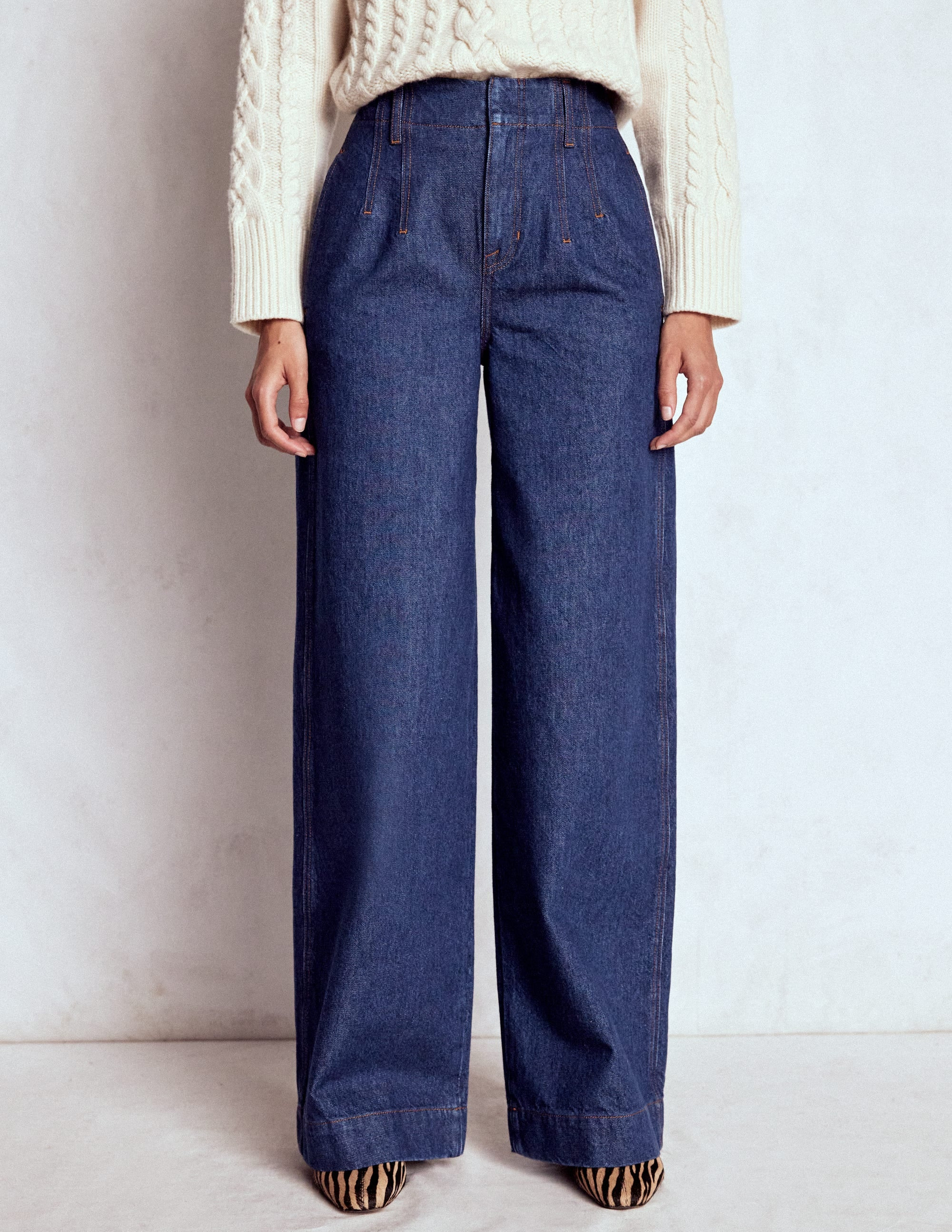 Stitch Detail Wide Leg Jeans-Indigo | Boden UK