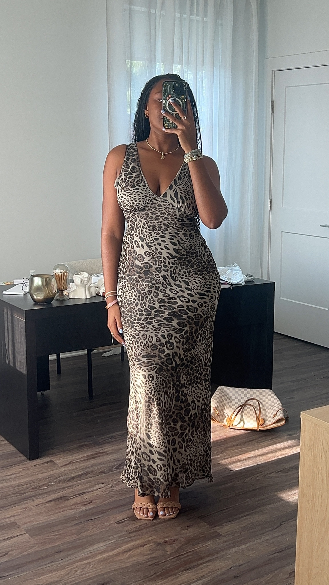 such a good princess polly find!! perfect for date nightt

#LTKSeasonal #LTKFindsUnder100 #LTKStyleTip