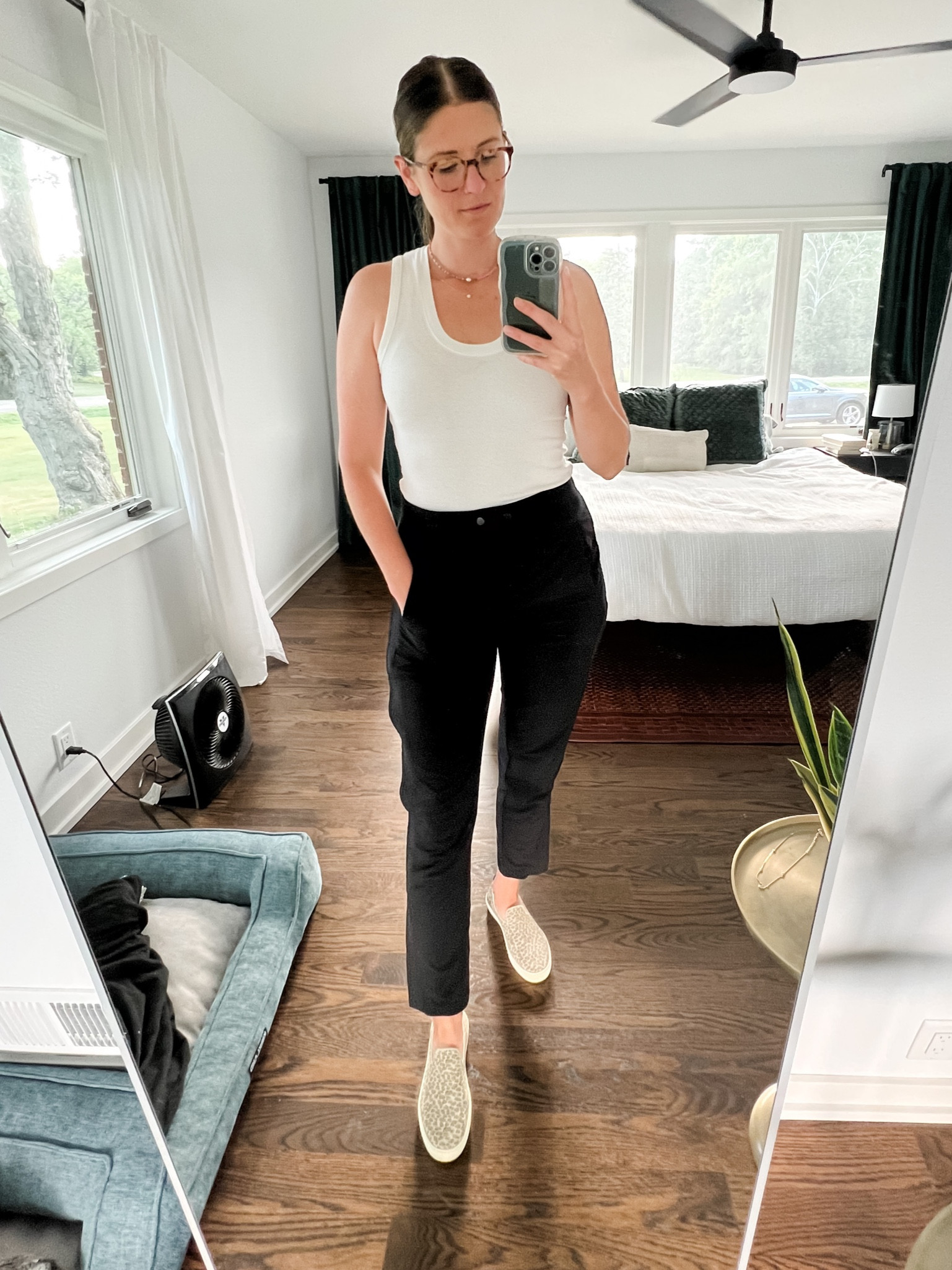 Todays work outfit. Nothing beats a nice pair of black pants and a clean white shirt. Love these pants from Athleta because they are so comfortable and reasonably priced. 

Black pants, work outfit, tall girl, Rothy’s, vibes with chellie 

#LTKstyletip #LTKworkwear #LTKunder100