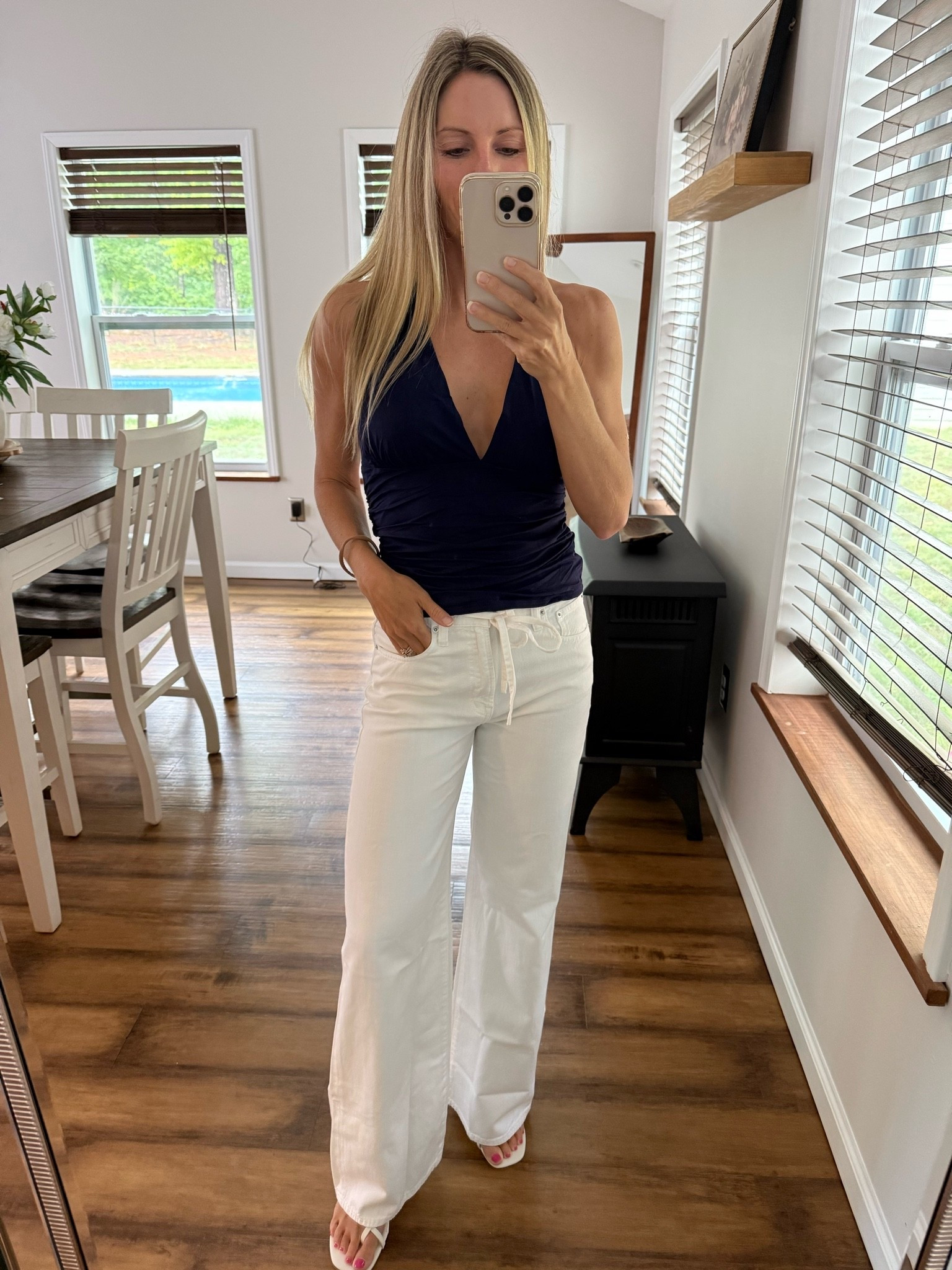 Madewell jeans , Madewell bottoms, Madewell flare jeans , white jeans

#LTKSeasonal #LTKOver40 #LTKPetite