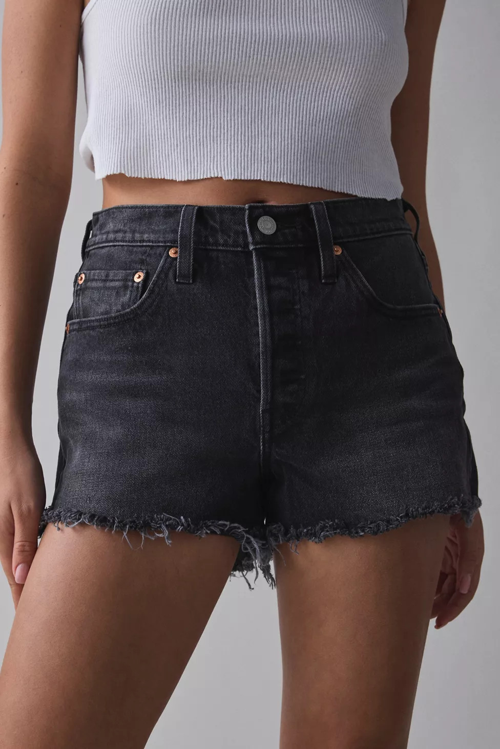 Levi's® 501 Original Denim Short | Urban Outfitters (US and RoW)