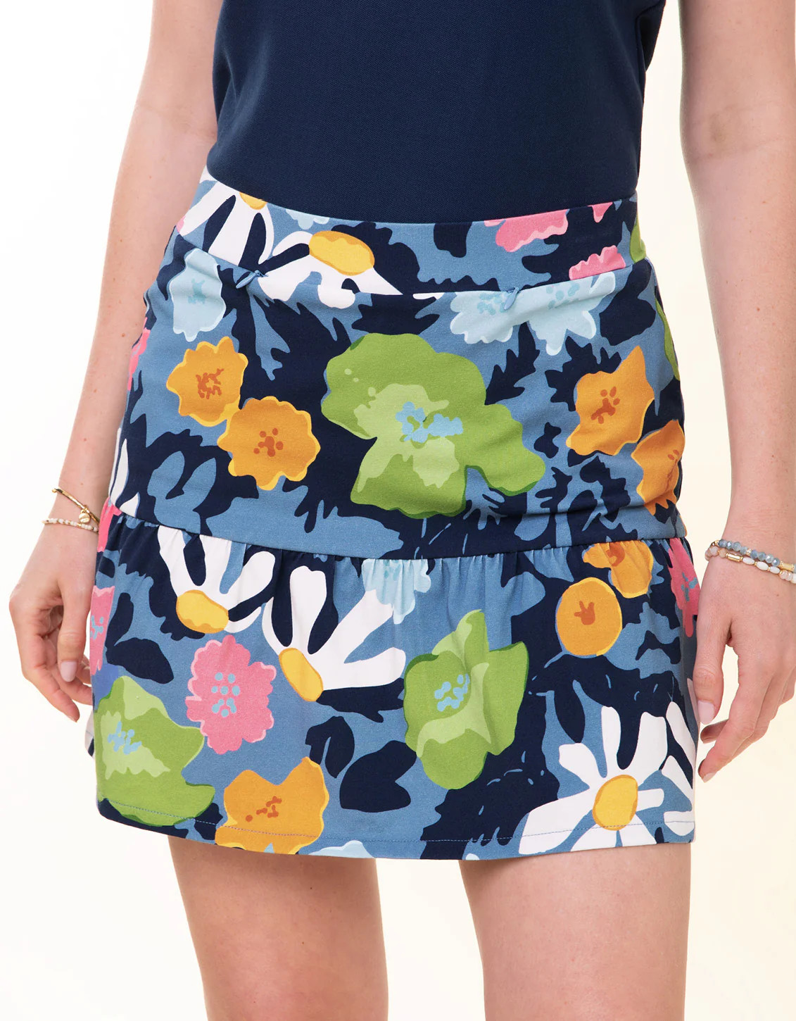 Jersey Flounce Skort Strathy Hall Abstract Floral | Spartina 449