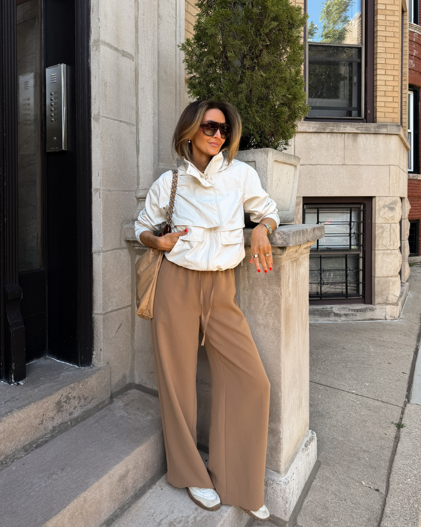 What I wore to move Bella in this weekend! You guys have been loving this light jacket and it is the perfect layer for spring and summer to throw on and go!

#LTKActive #LTKSeasonal #LTKootd