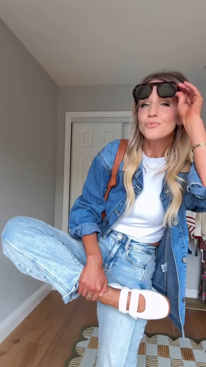 the shoe I’ll be bringing into fall. 🍂 comment “keds” and I’ll send you the link to shop in my LTK!

I’ve been a Mary Jane girl for years—make it a comfy sneaker and I’m sold… the new Revival Mary Jane from @keds is quickly becoming a favorite. classic, comfortable, versatile, and sooo easy to style with everything from casual everyday looks to more elevated fall outfits 🤍

#ad #keds #kedsstyle #maryjanes