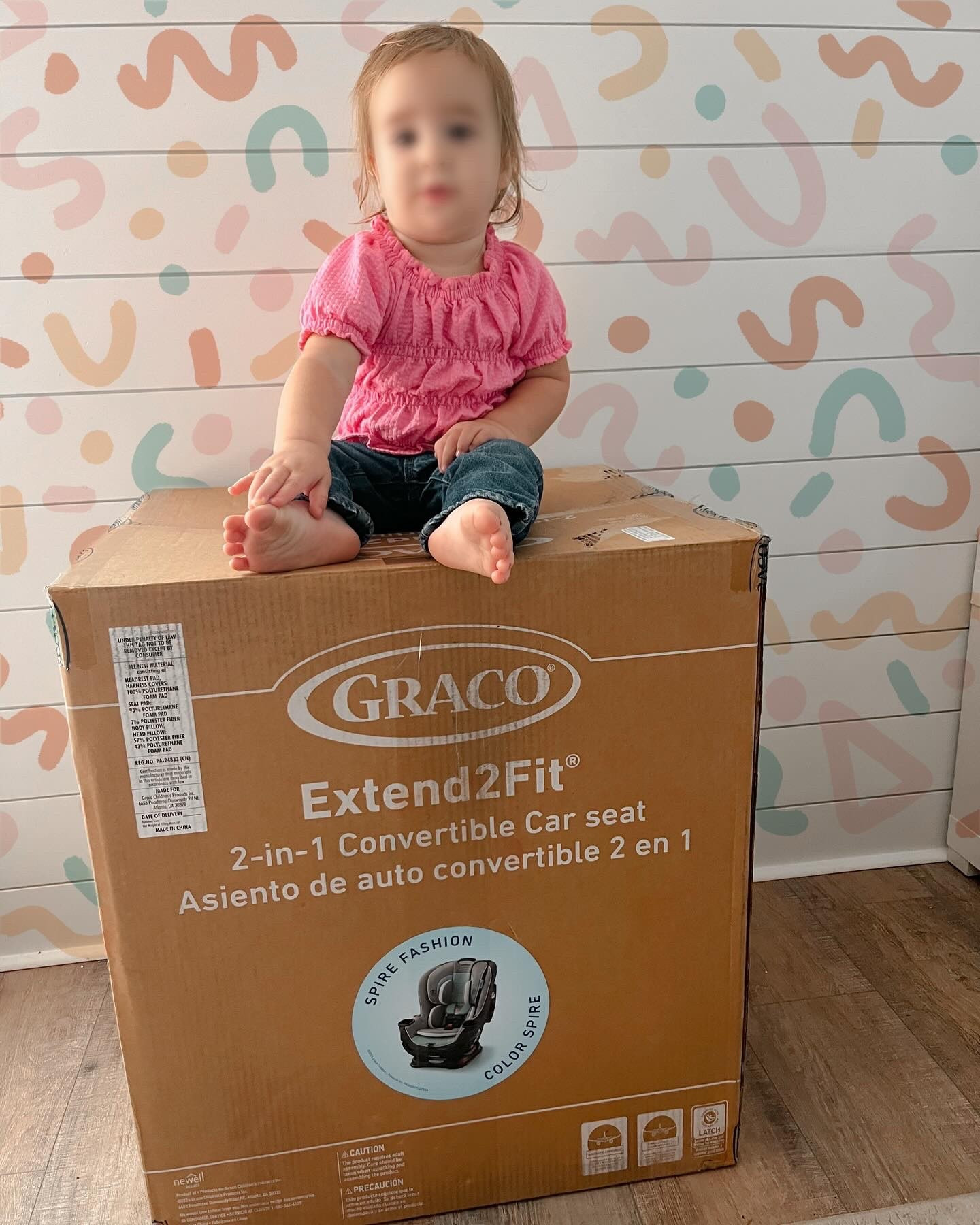 I wasn’t prepared for the emotional roller coaster that came with swapping out the infant bucket seat with a big girl convertible car seat. This little rugrat will always be my baby, but now she’s officially a toddler. 

#modernmama #millennialmom #momsover30 #mamaonthemove #messymagic