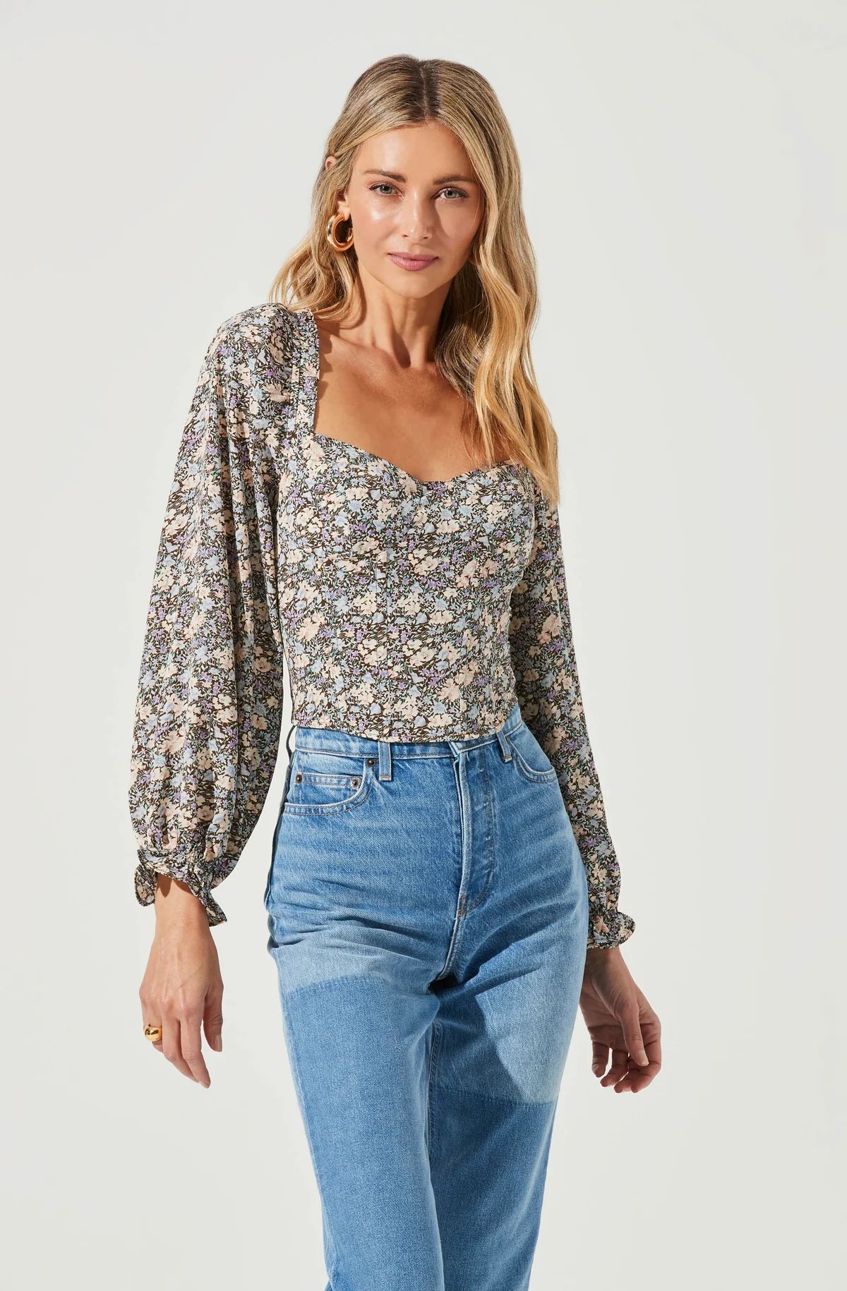Long Sleeve Sweetheart Neck Top | ASTR The Label (US)