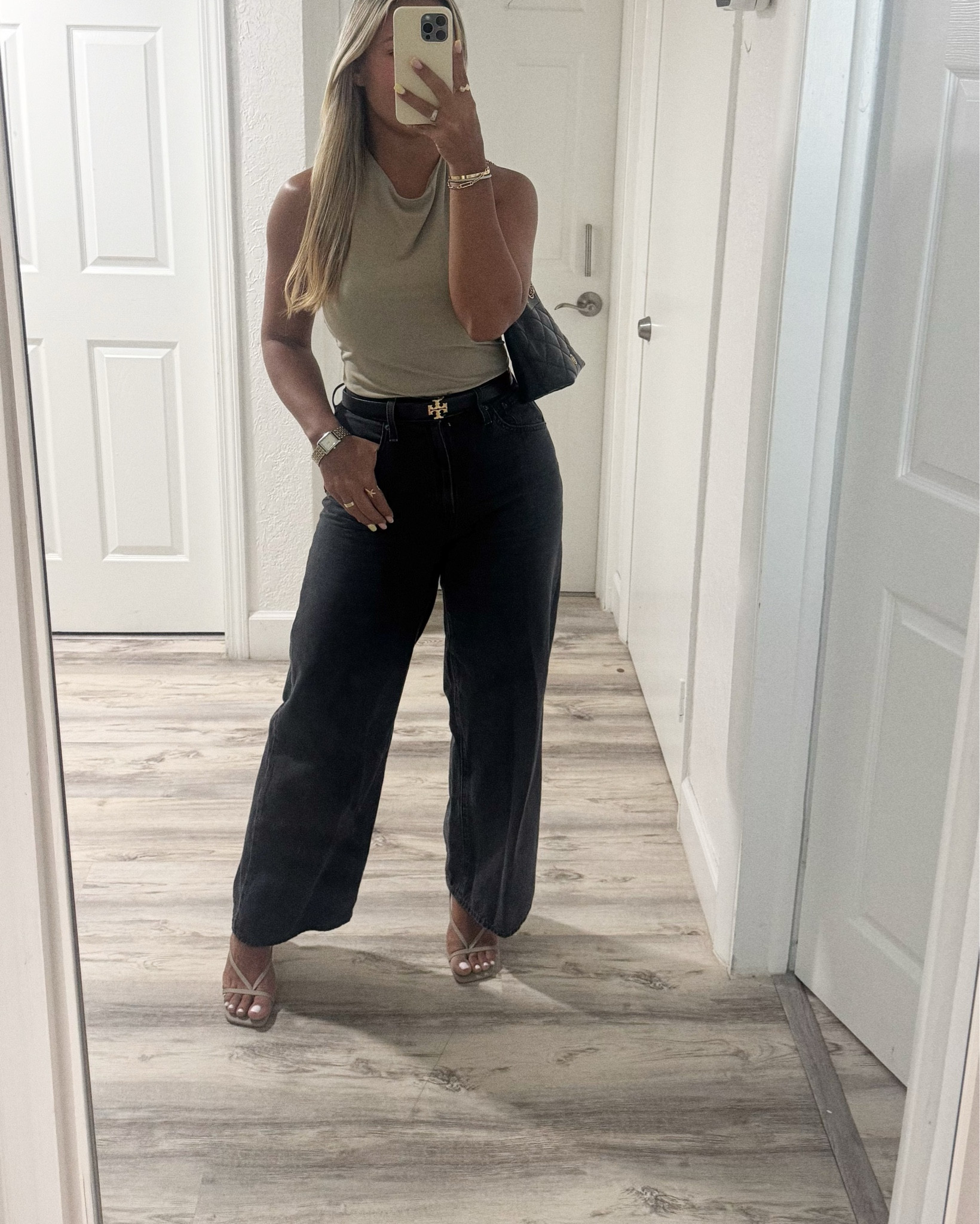 Realtor outfit 


#LTKWorkwear #LTKFindsUnder100 #LTKSaleAlert