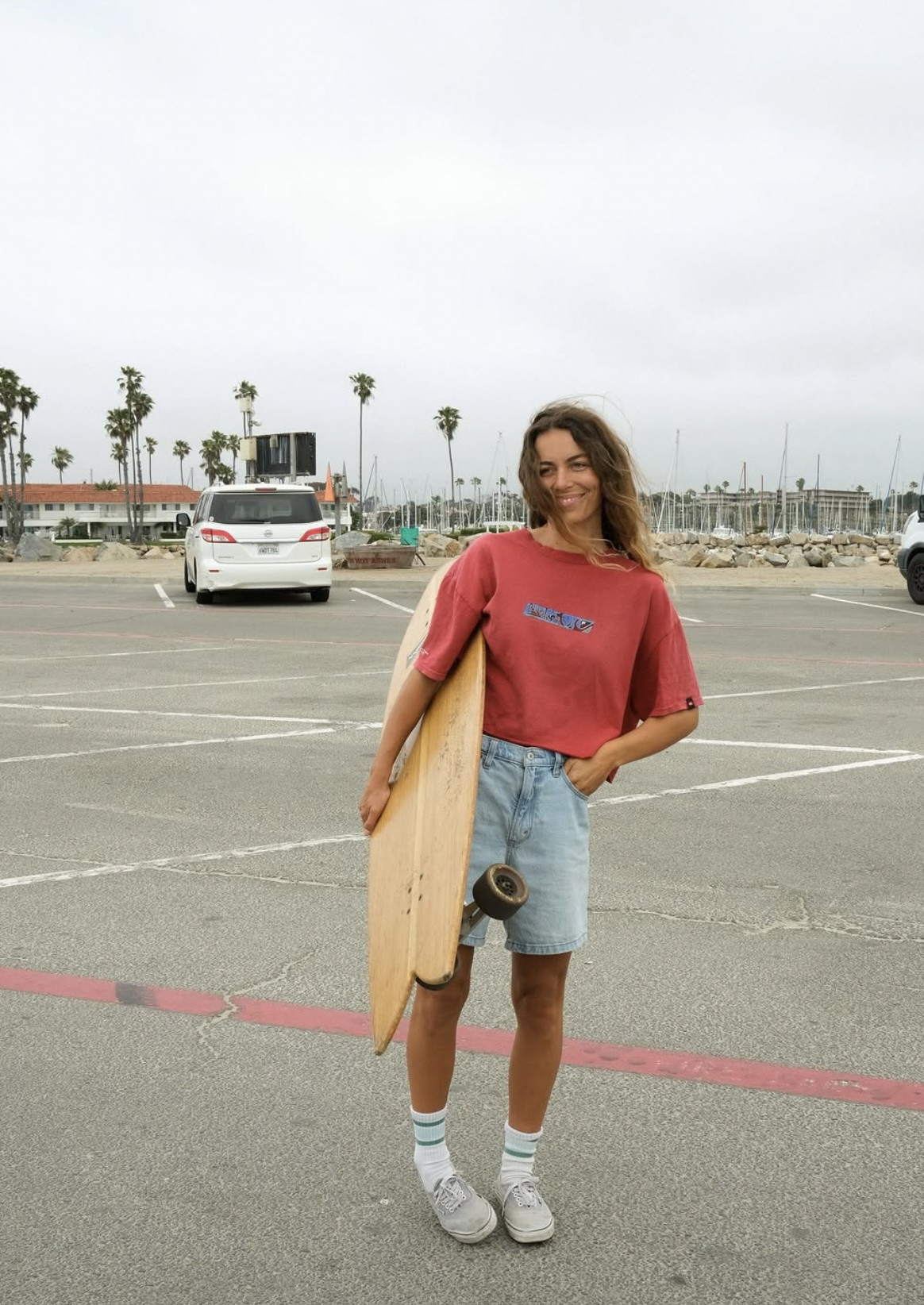 pre surf warm up in Oceanside the other day 🌻

#LTKFindsUnder50 #LTKActive #LTKSeasonal