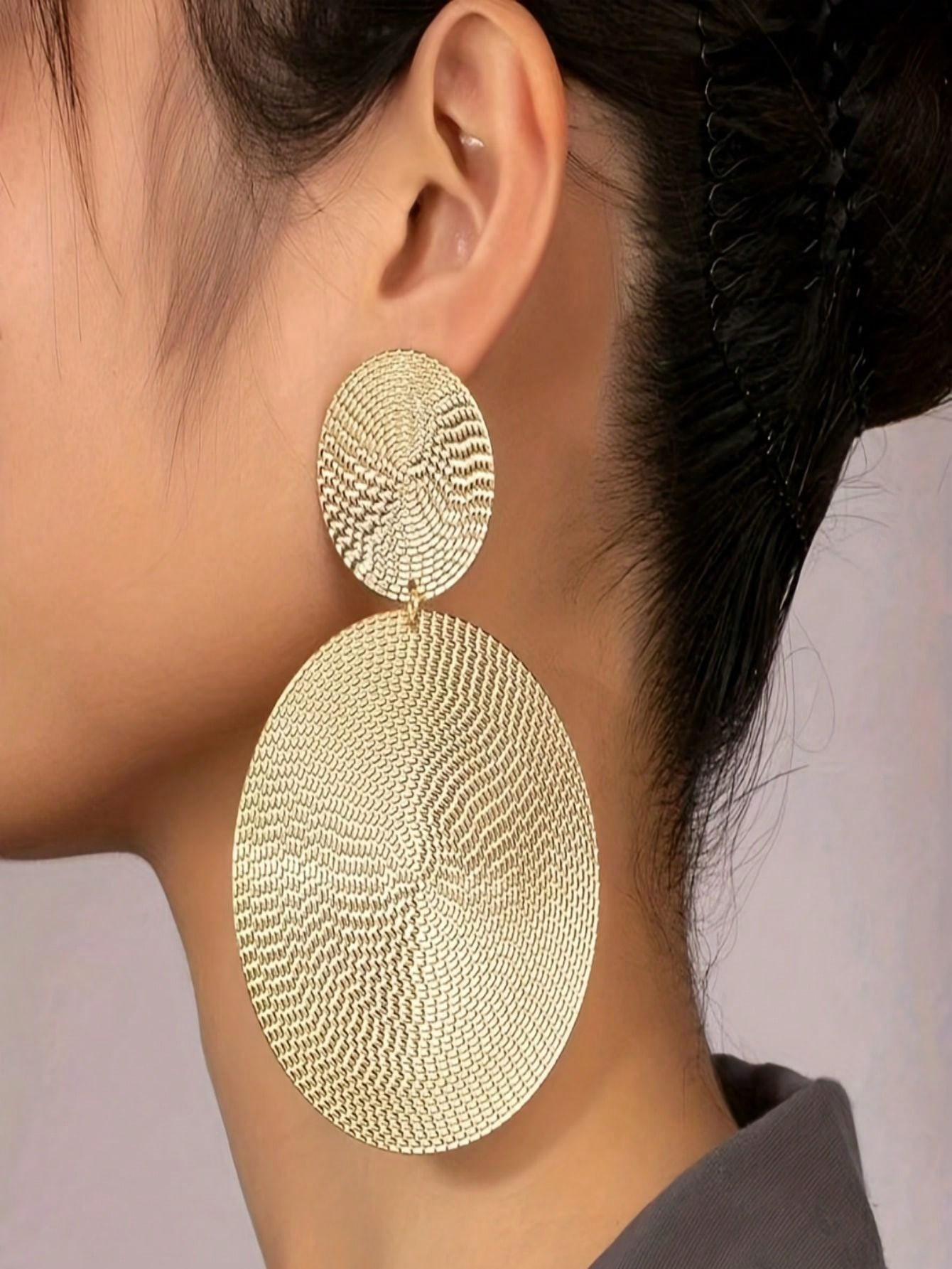 1pair Fashionable Minimalist Metal Style Big Round Dangle Earrings | SHEIN