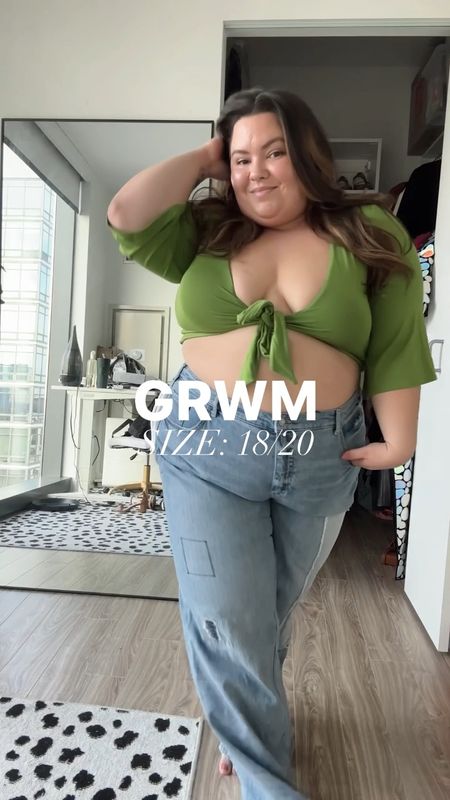 Plus size GRWM / plus size outfit inspo
Brami from Klassy Network size 2X 
Plus size patchwork jeans rented from Nuuly / pilcro / Anthropologie size 20 (similar linked below)
