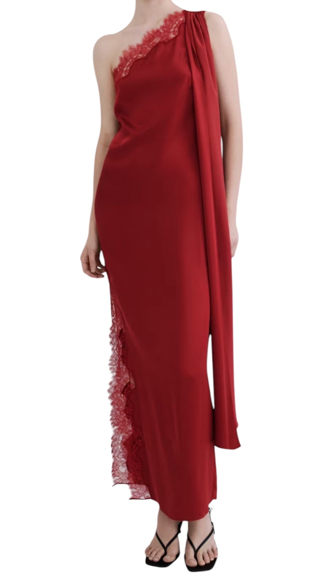 Elegant, bold, and unforgettable ❤️✨ This one-shoulder satin dress features delicate lace details and a dramatic draped silhouette for the ultimate statement look. Perfect for weddings, date nights, and special occasions where you want all eyes on you 💃🥀