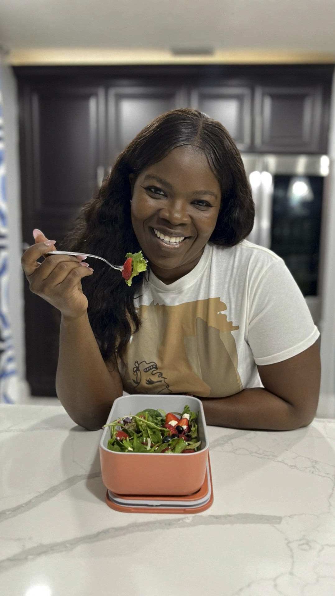 Throw out your old single-use plastic containers and grabe these new non-toxic glass food containers by Caraway! Y'all this set is it!!! The way it keeps my salad fresh is everything. 
#foodstorage #mealprep #kitchenessentials #organizationtips

#LTKSeasonal #LTKFindsUnder100 #LTKHome