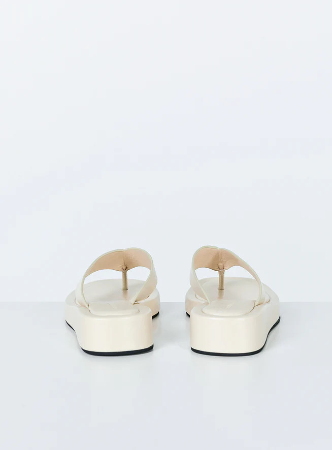Tampa Sandals Beige | Princess Polly US