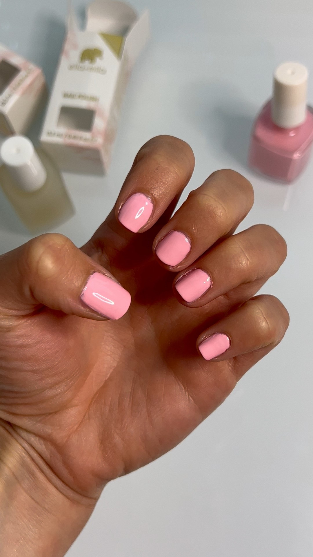 Ella + Mila Nail Polish💅🏼

Products I used:
1. All About The Base Base Coat
2. Team Sweets Pink Polish
3. In A Rush Top Coat
4. Soy Polish Remover

Available at your local Target💅🏼
Clean, beauty, nail polish, mani, clean nail polish, Ella and mila

#LTKSeasonal #LTKBeauty #LTKFindsUnder50