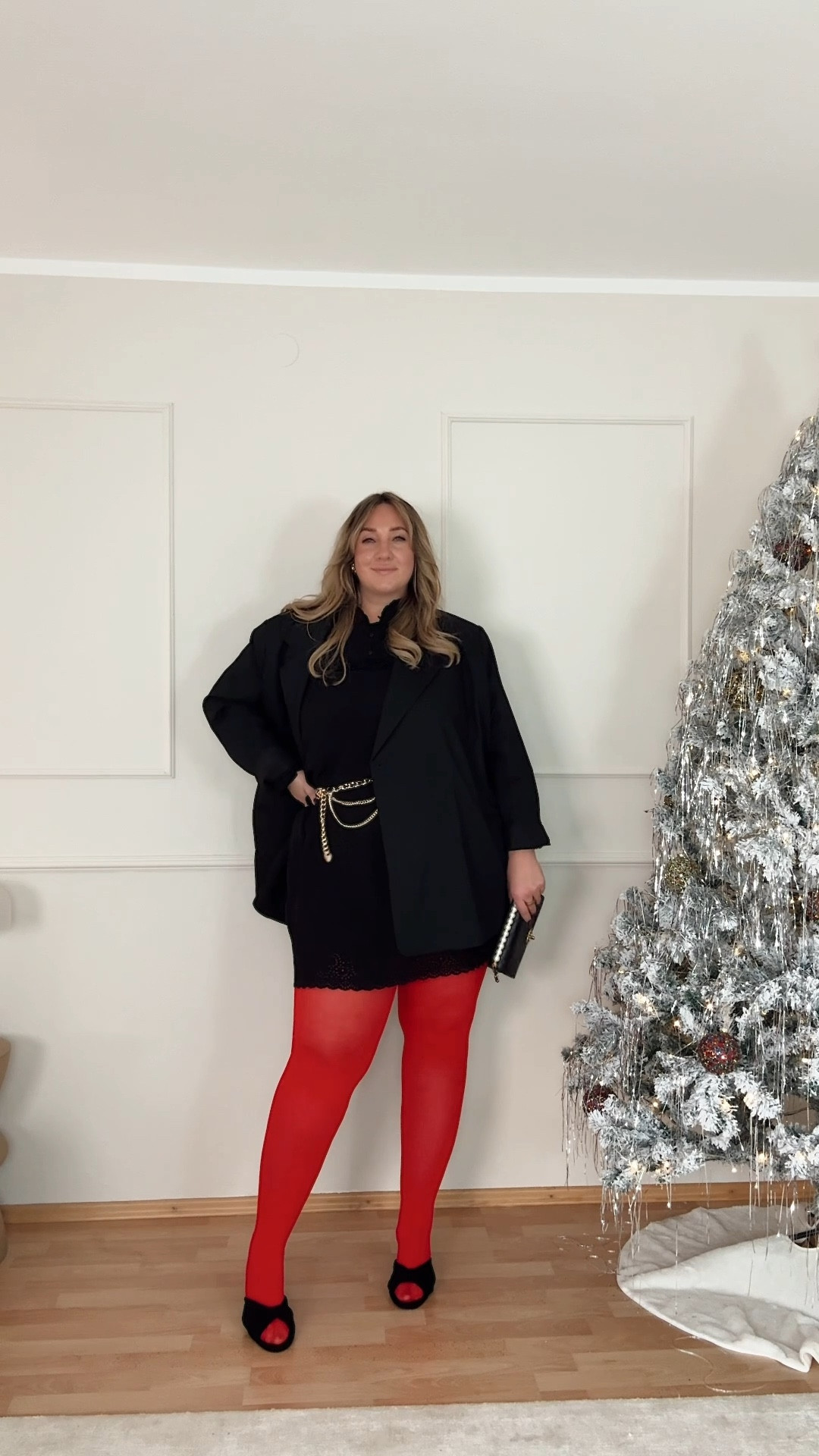 Day 22/31

#plussize #LTKGift

#LTKplussize #LTKHoliday #LTKstyletip