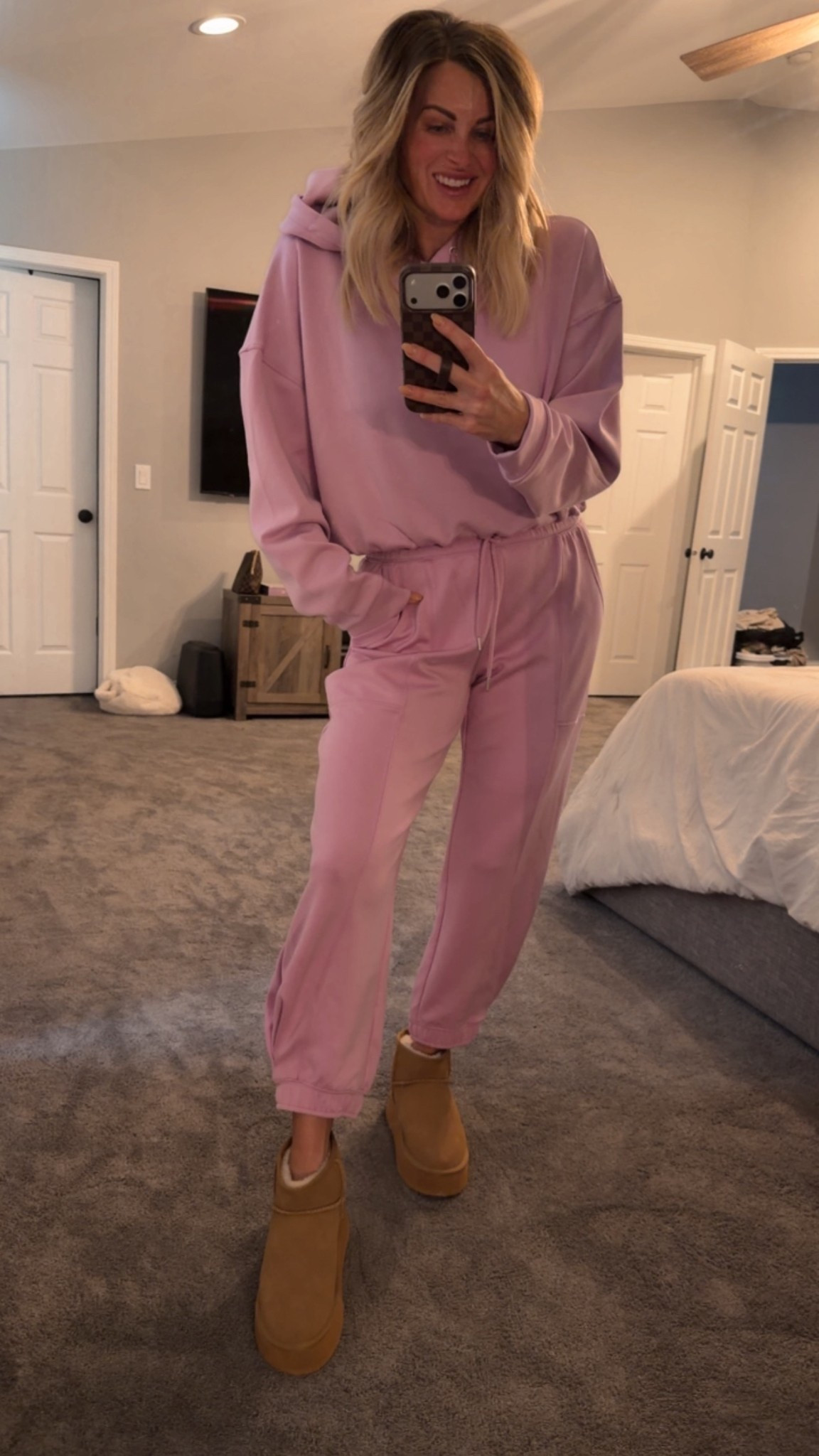 I needed some new lounge wear and also were surprising our kids with a trip to the Dells with 4 other families over New Years! Needed comfy, warm, & cute! I did a small in the bottoms and a large in the sweater because I love an oversized fit! Comes in several different colors! 🩷

#LTKTall #LTKootd #LTKFindsUnder50