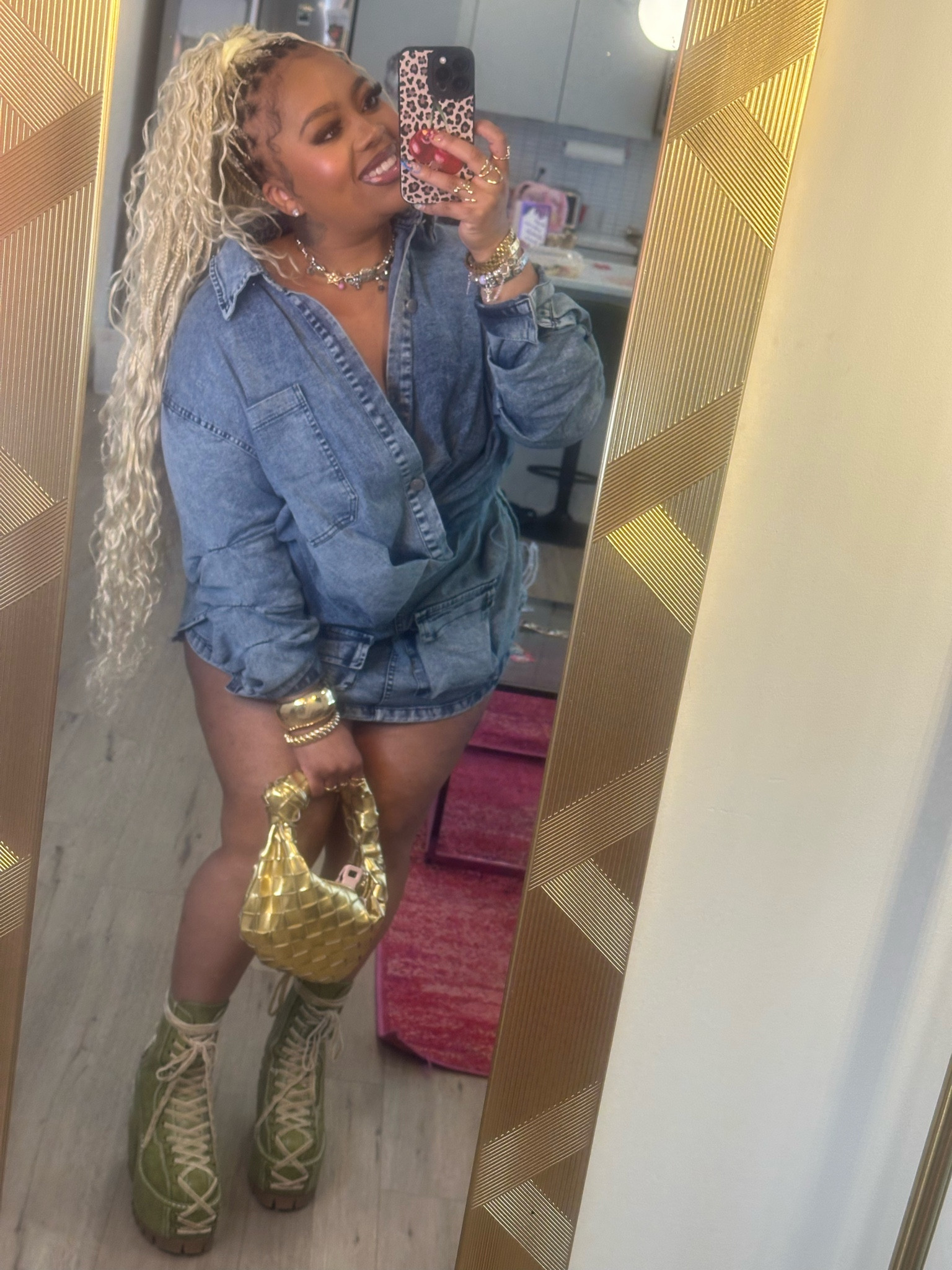 Roots Con outfit!! 