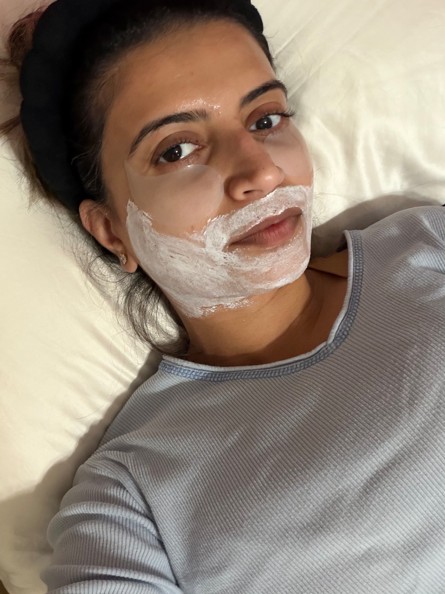 1) @clarinsusa cyro-flash cream on the forehead and sides.
2) @clarinsusa V-facial intensive wrap bottom of the face 
(Both masks are available in a duo & on sale)
3) @peterthomasrothofficial hyaluronic hydra gel eye patches 

#LTKselfcare #LTKmorningroutine #LTKdayinmylife