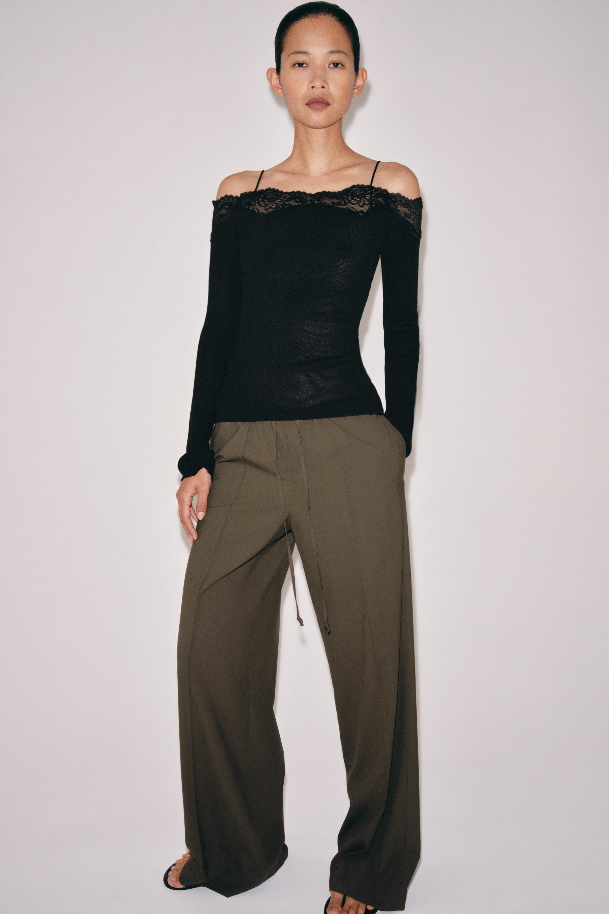 ZARA WOMAN COLLECTIONPants made of viscose yarn. Mid-rise with adjustable elastic drawstring wais... | Zara US