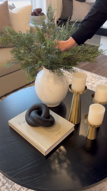 Winter Home Decor Styling.

FLOATING SHELF STYLING // COFFEE TABLE DECOR // AMAZON HOME FINDS // LIVING ROOM // LIVING ROOM INSPO // LIVING ROOM DESIGN // LIVING ROOM DECOR // LIVING ROOM FURNITURE // MODERN LIVING ROOM

#LTKfindsunder100 #LTKVideo #LTKhome