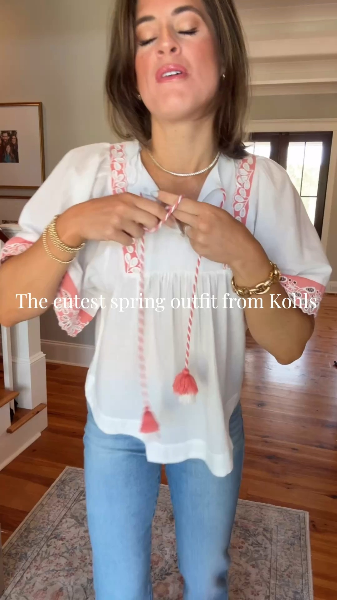 I’m loving this whole outfit from @kohls !! Use code BUY15 for 15% off through 4/26!

Sizing: small in top and 2 in jeans (Long in jeans) 

#ad #kohlsfinds #kohlspartner 