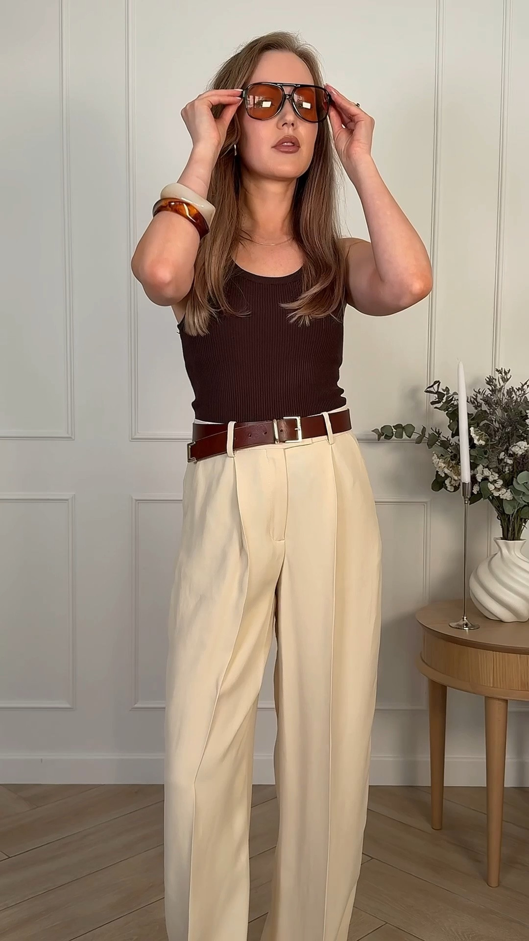 sometimes all an outfit needs is the right accessories 🤎 #accessories #elegantstyle #quietluxury #classystyle #elevatedbasics #neutralstyle #brownoutfit

#LTKfrance #LTKeurope #LTKsummer