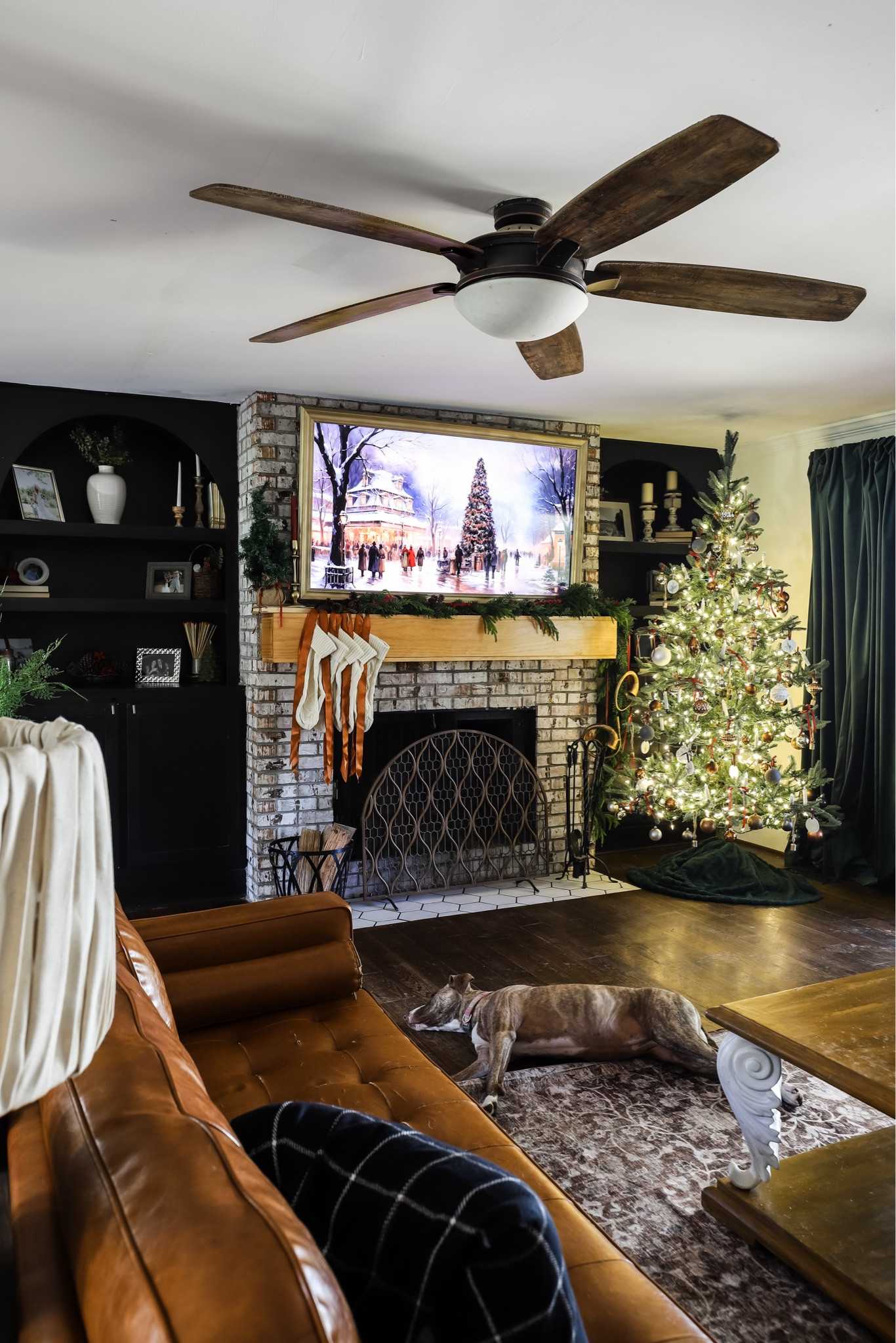 Vintage inspired Christmas tree, vintage inspired Christmas decor, viral Christmas tree, vintage inspired ribbon, wood ornaments, velvet ornaments 

#LTKSeasonal #LTKHome #LTKHoliday