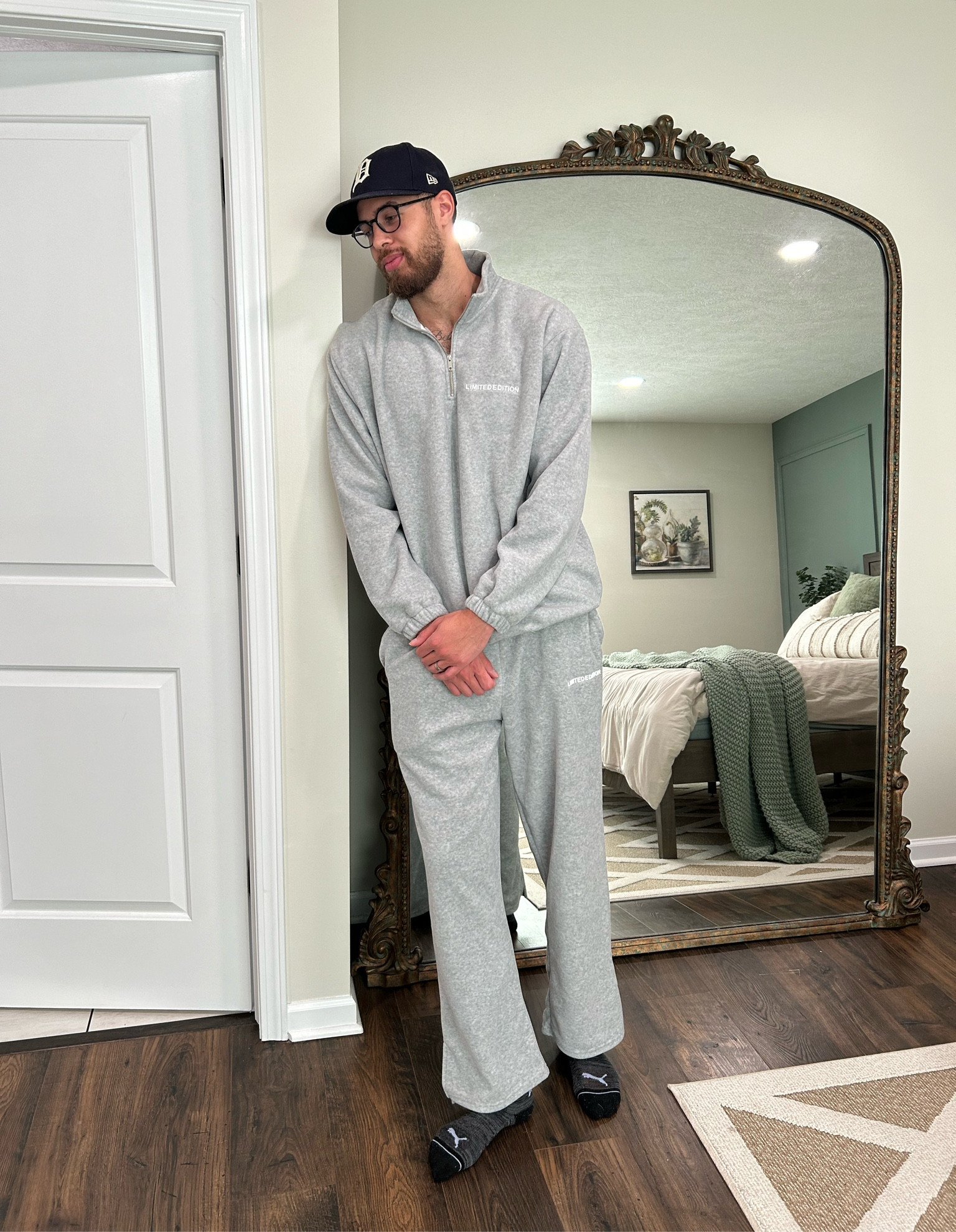 This tracksuit is super comfy and perfect for lounging and travel!

#LTKmens #LTKtravel #LTKfindsunder100