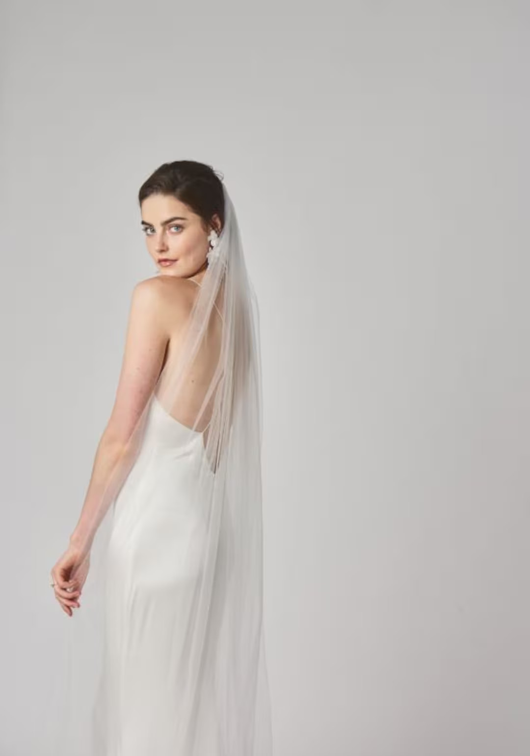 Simple elegance veil (extra soft veil, airy veil, bridal accessories) | Etsy (US)