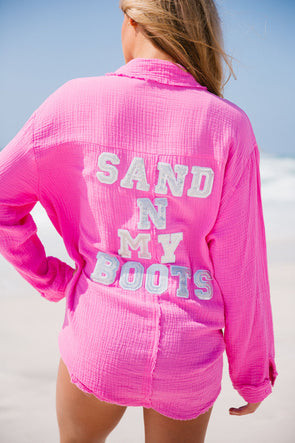 SAND IN MY BOOTS PINK BUTTON DOWN TOP | Judith March