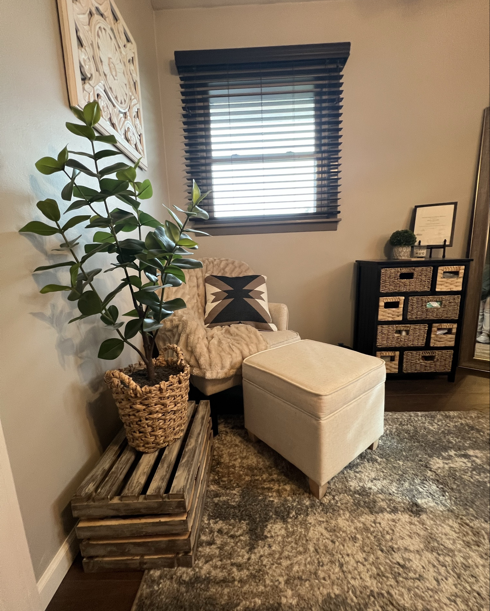 Cozy office vibes  ✨ 

#LTKStyleTip #LTKHome #LTKMostLoved