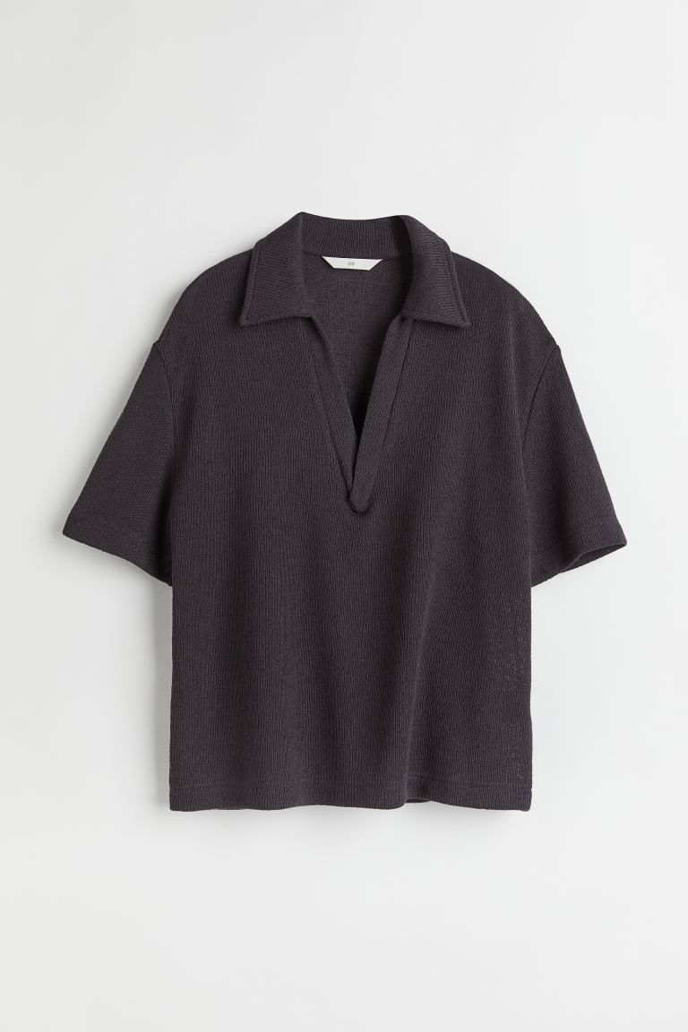 Conscious choice  New ArrivalTop in a soft, fine-knit viscose blend with a collar, a V-shaped ope... | H&M (US)