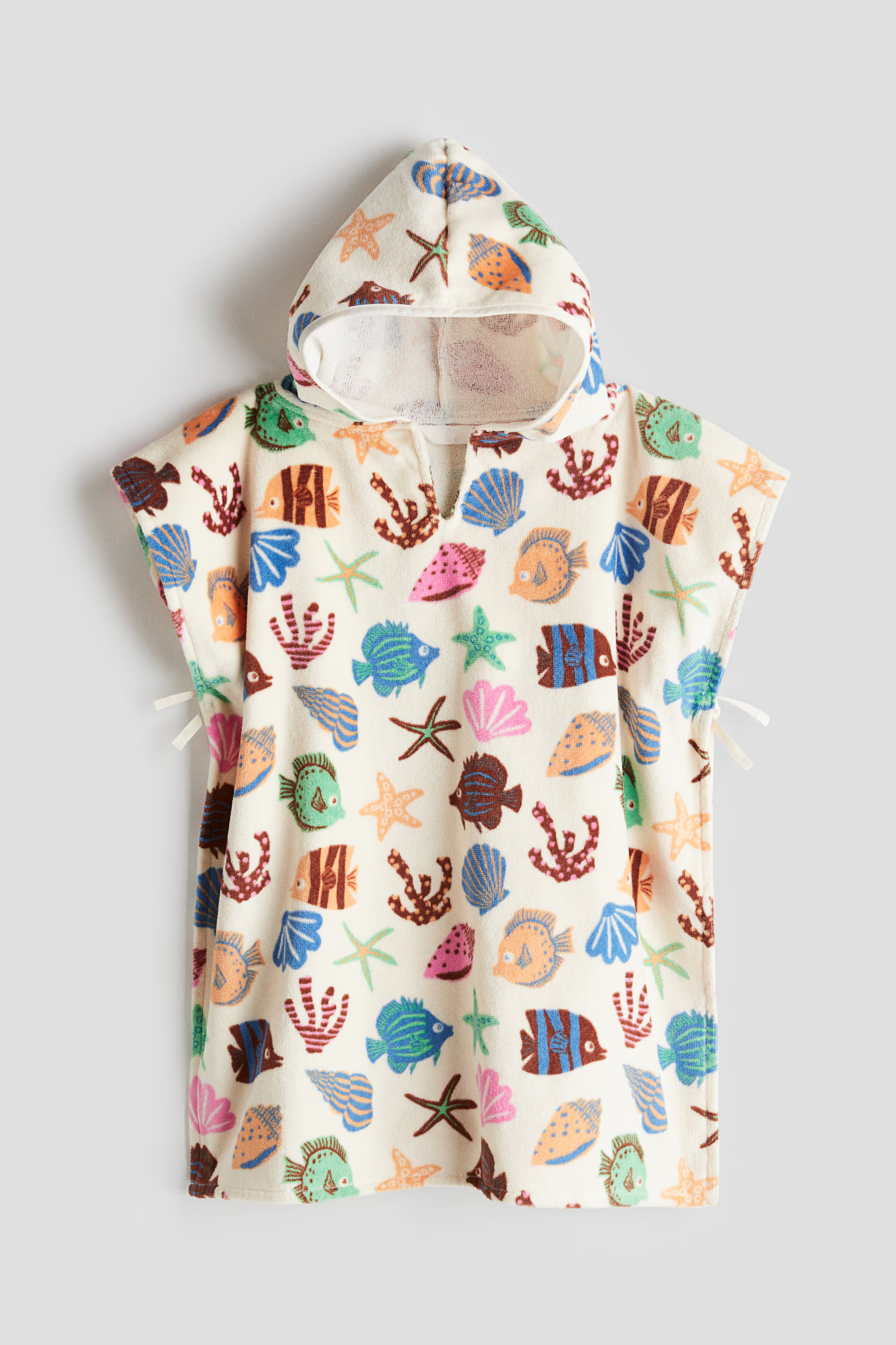 Poncho Towel | H&M (US + CA)