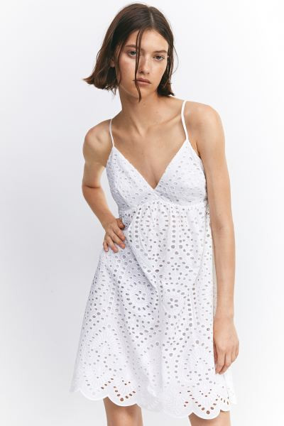 Vestido en bordado inglés | H&M (FR, IT, ES, PT, BE)
