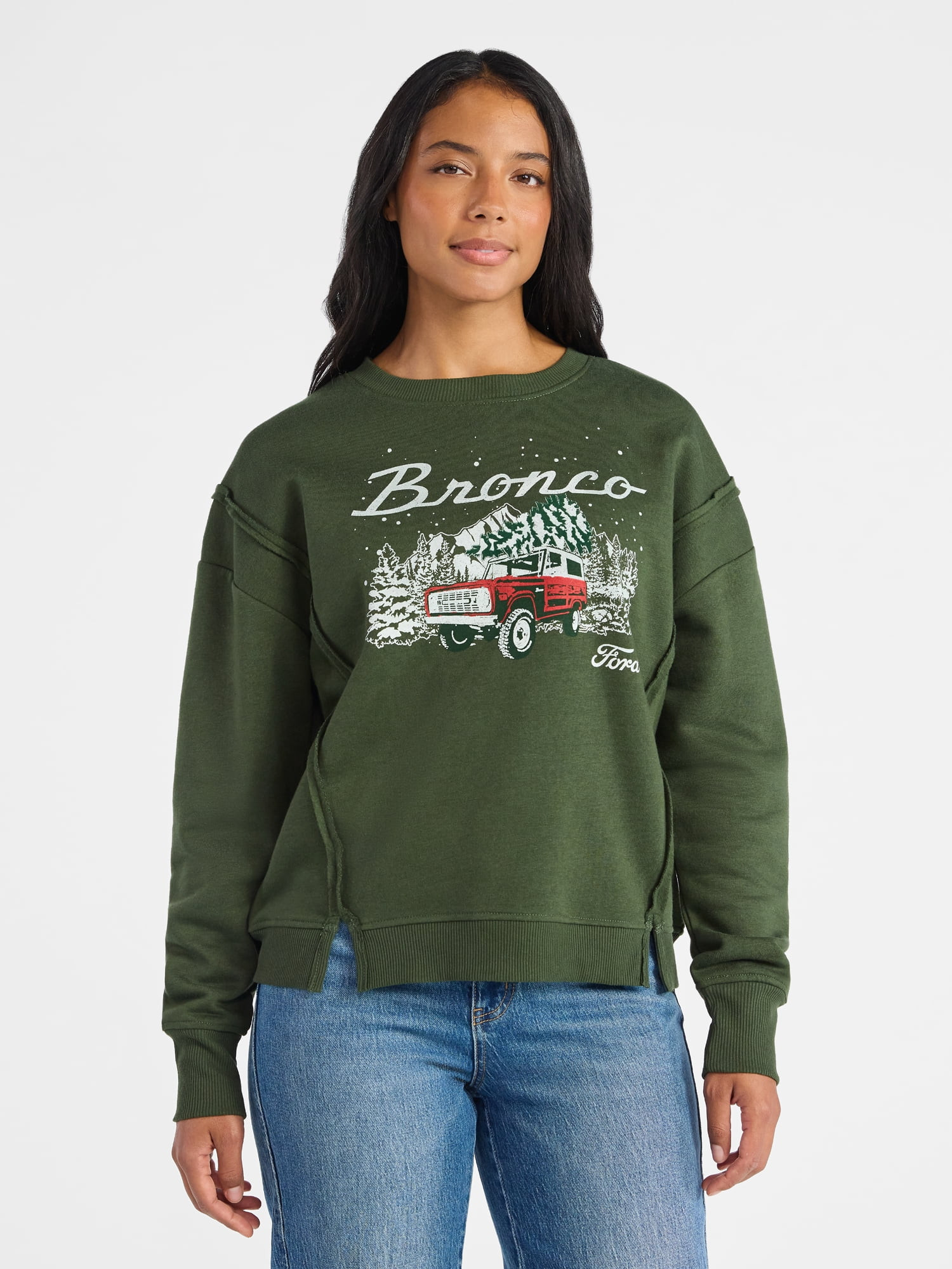 Time and Tru Women's Bronco Wonderland Graphic Sweatshirt with Long Sleeves, Sizes XS-XXXL | Walmart (US)