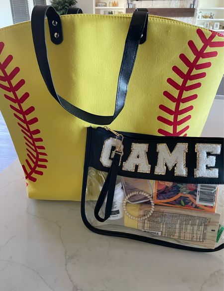 For all the softball/baseball mama’s. Softball bag for the snacks, blankets etc. 

#LTKfamily #LTKfindsunder50 #LTKtravel