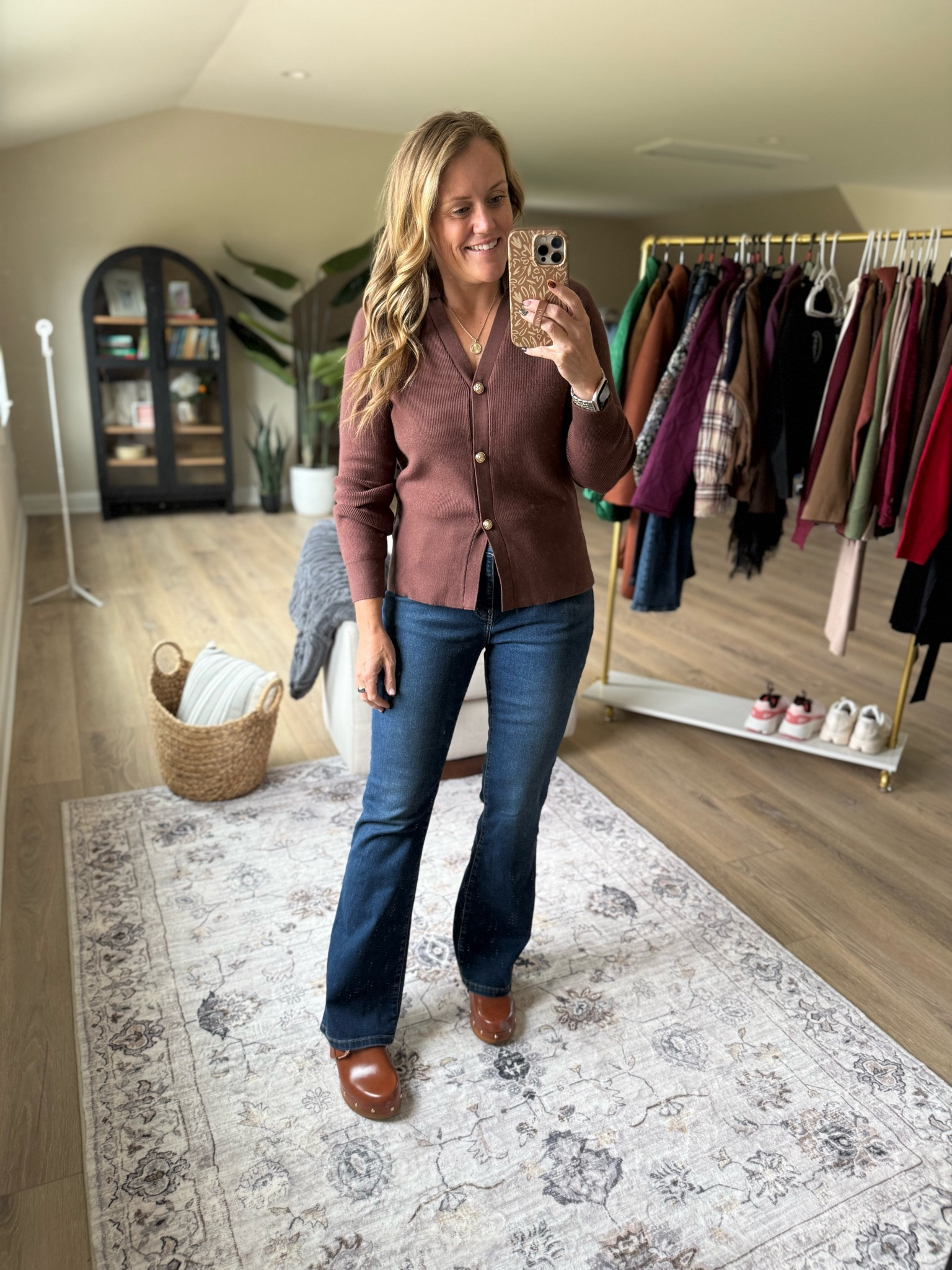Amazon 
New arrivals 
Walmart 
Sweater 
Denim 
Clogs
